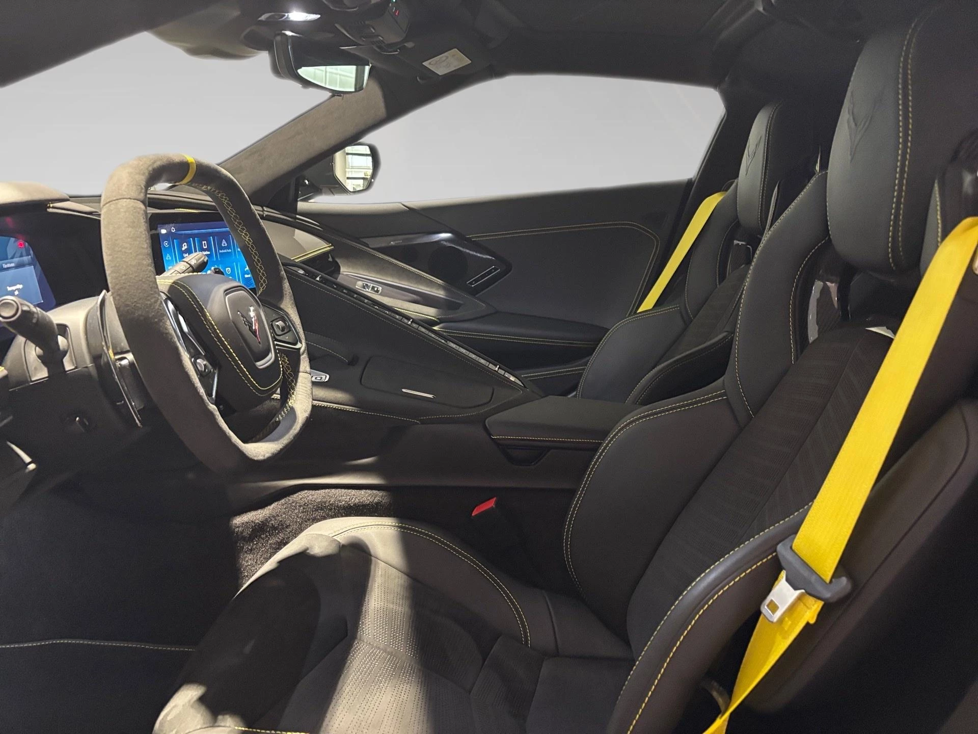 Chevrolet-Corvette-image-11