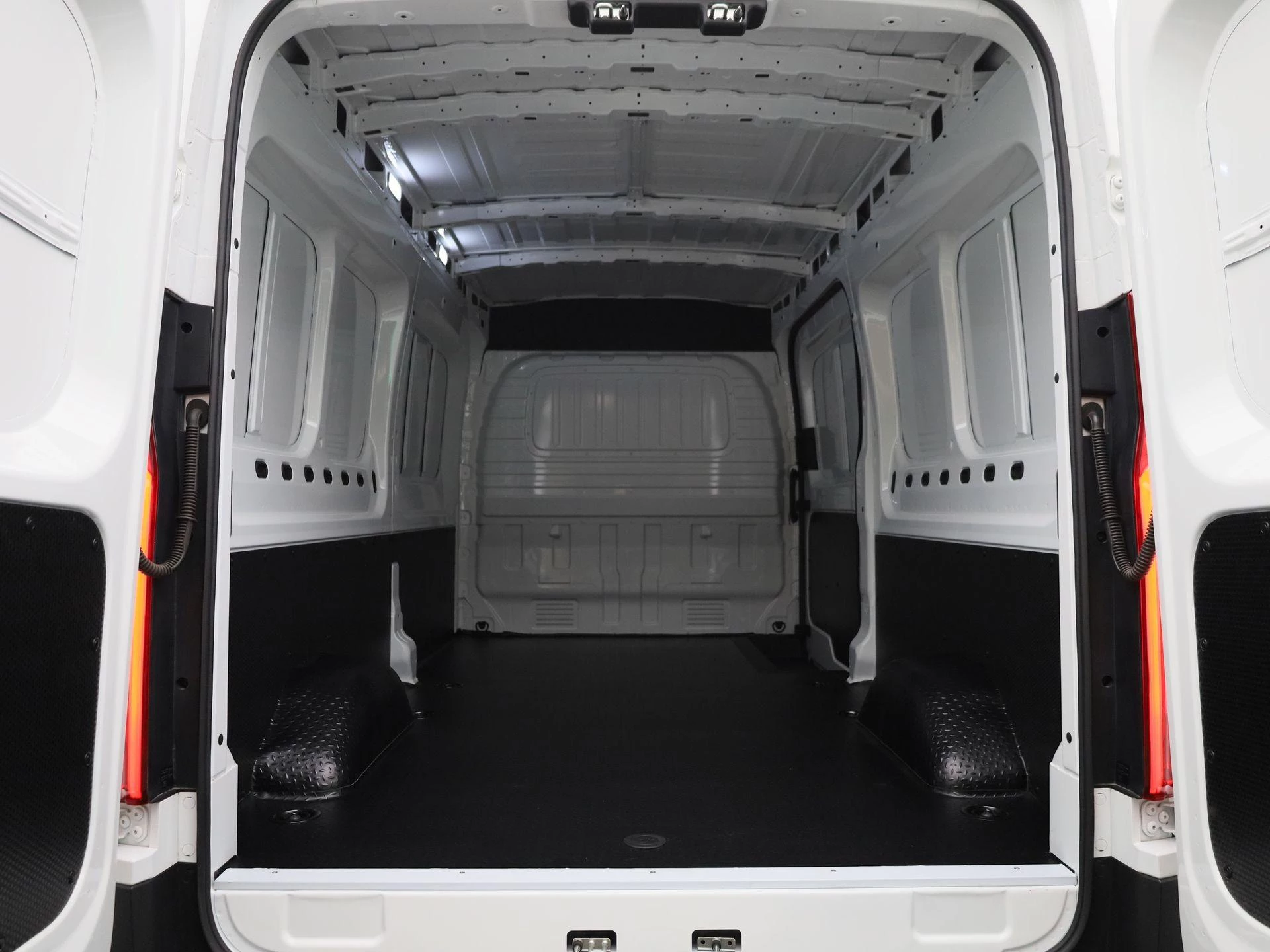 Maxus-eDeliver9-image-14