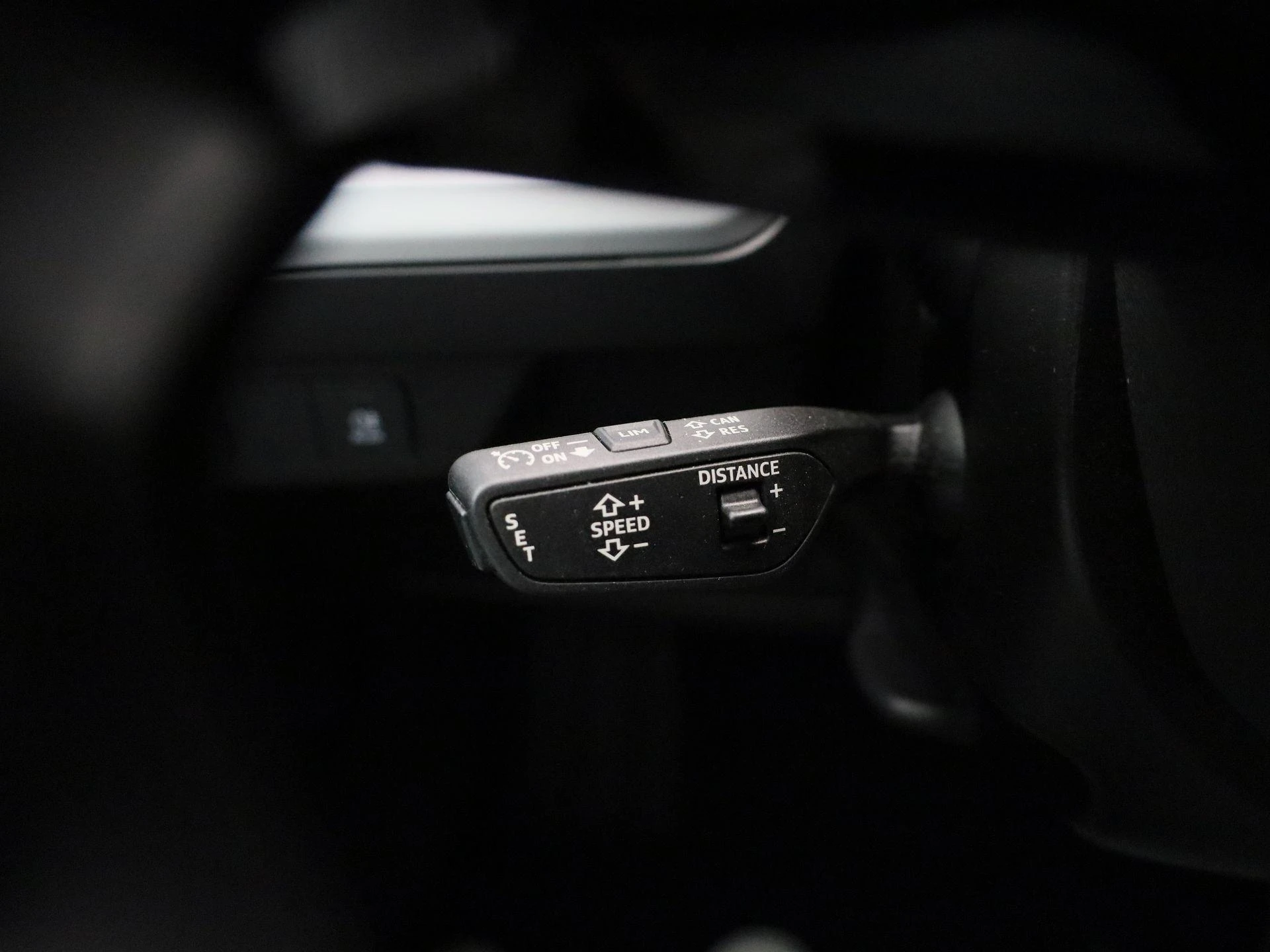 Audi-Q4 Sportback e-tron-image-25