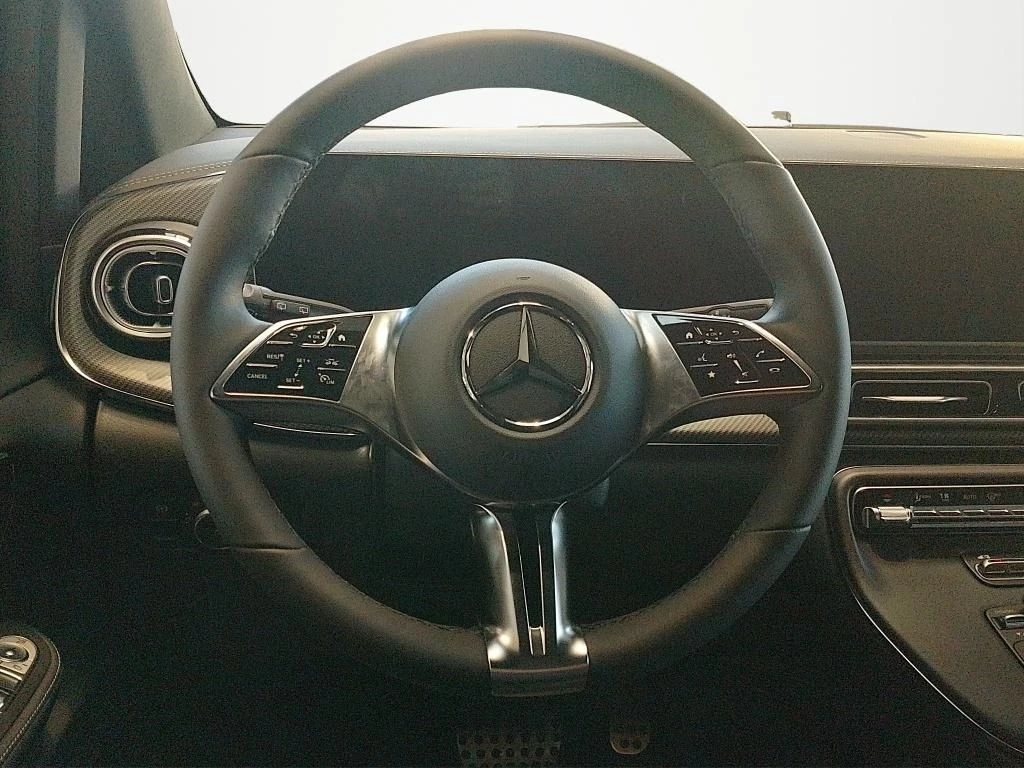 Mercedes-Benz V-Klasse 300d 4M AVANTGARDE LANG AMG+PANO+SITZKLIMA+AHK AMG LineW447 V 300d 4M AVANTGARDE LANG AMG+PANO+SITZKLIMA+AHK AMG Line