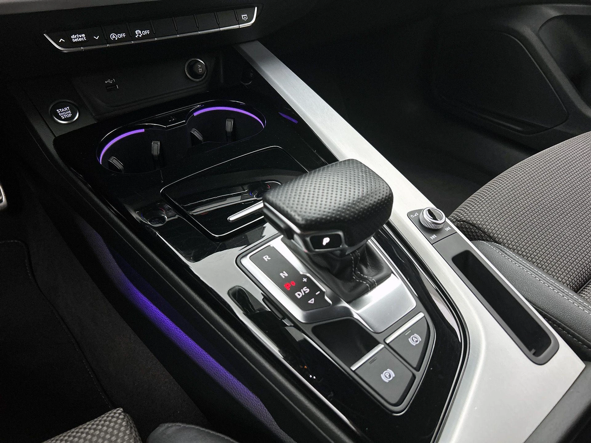 Audi-A4-image-25