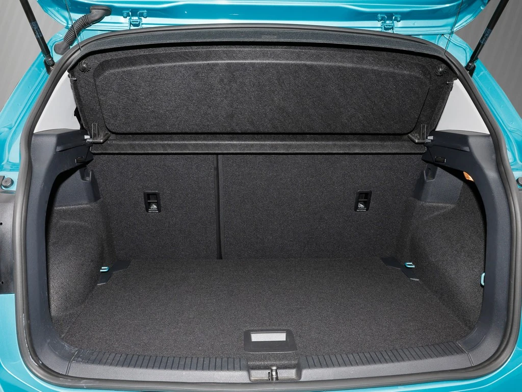 Volkswagen-T-Cross-image-11
