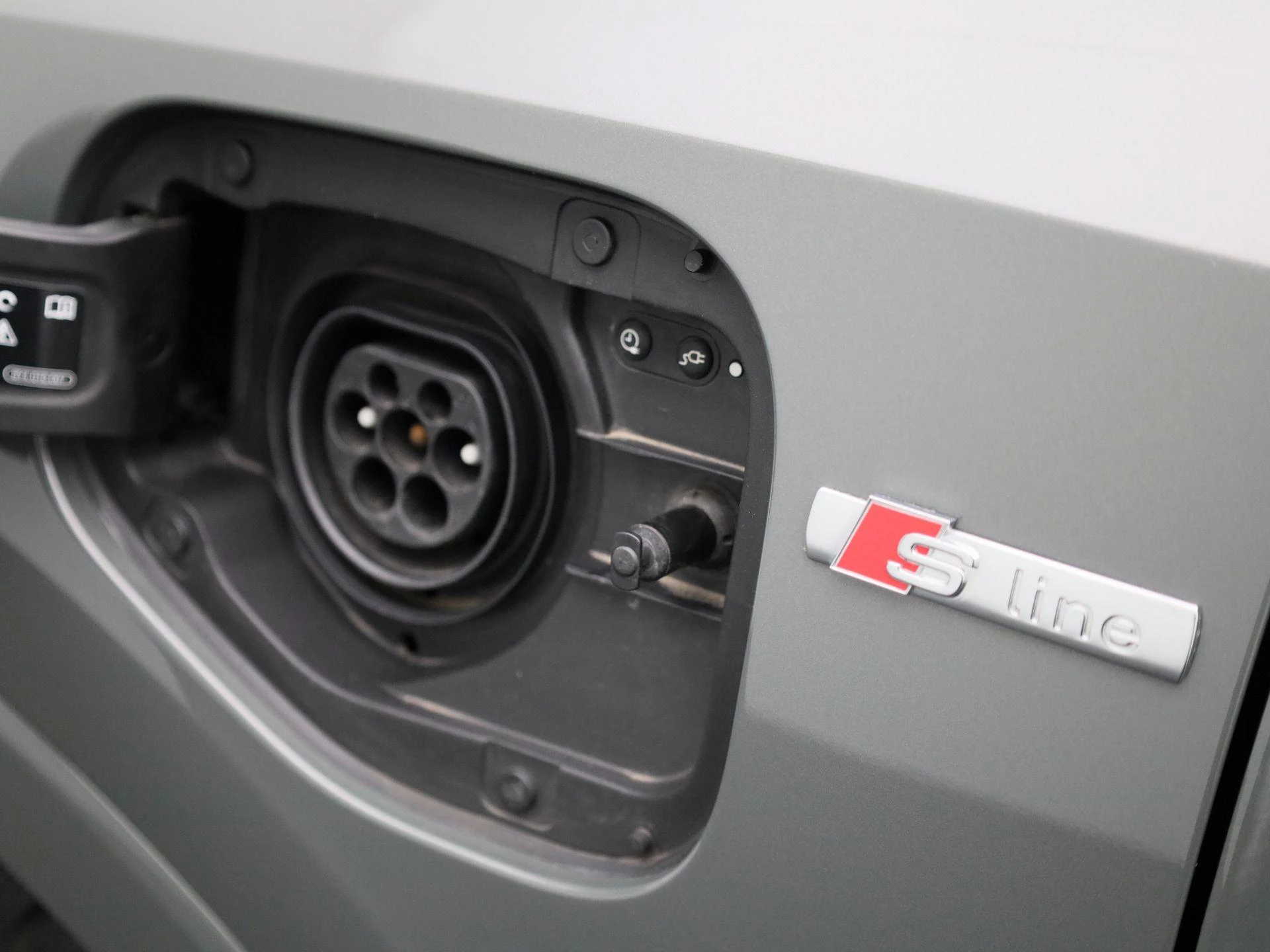 Audi Q3 45 TFSI e S tronic S Line