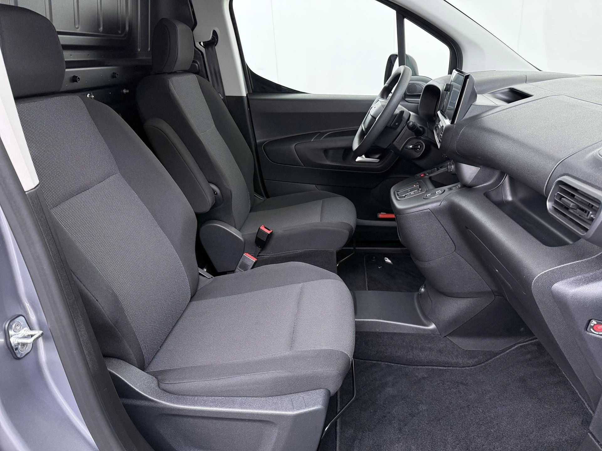 Opel-Combo-e-image-26