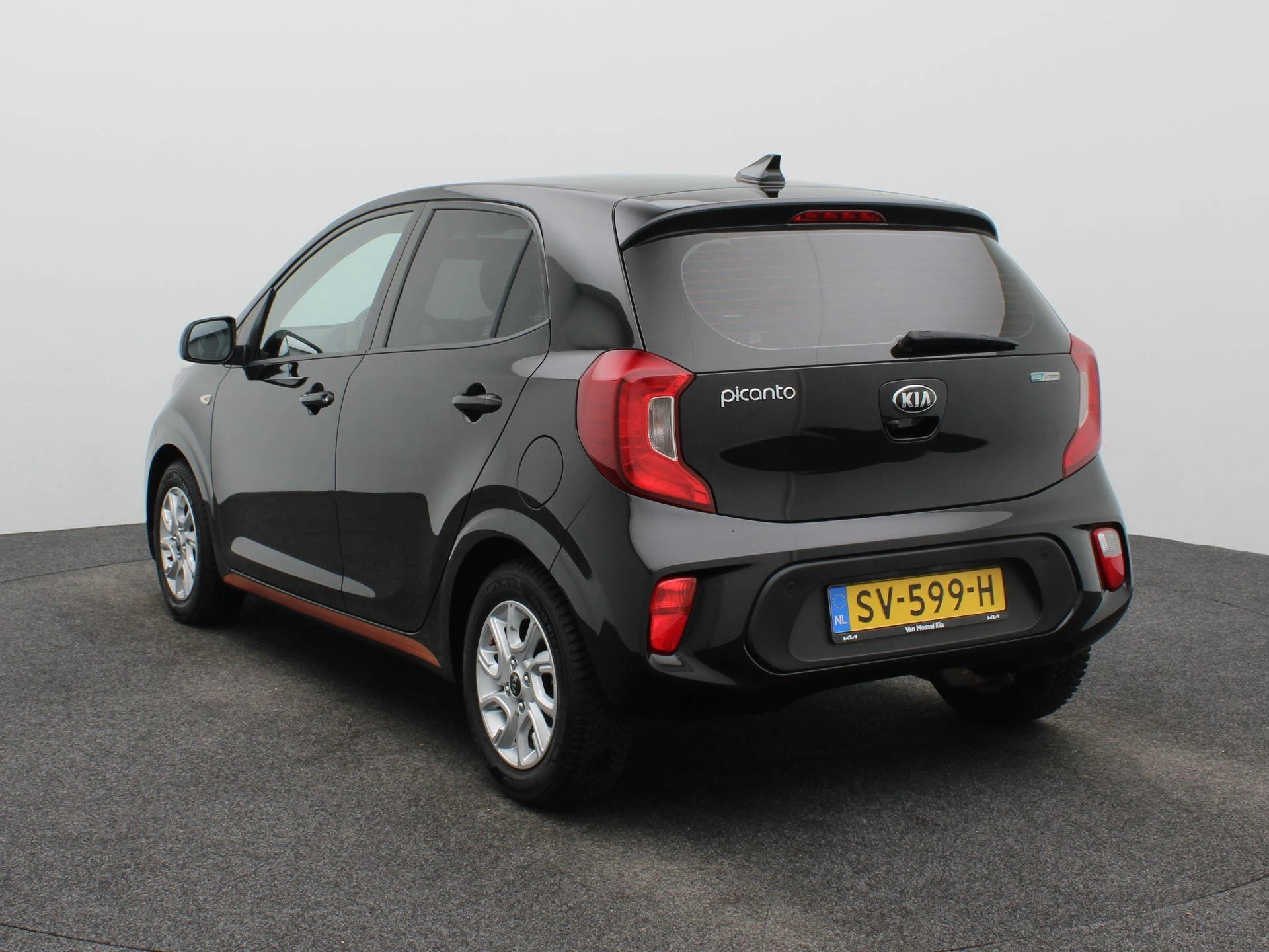 Kia-Picanto-image-1