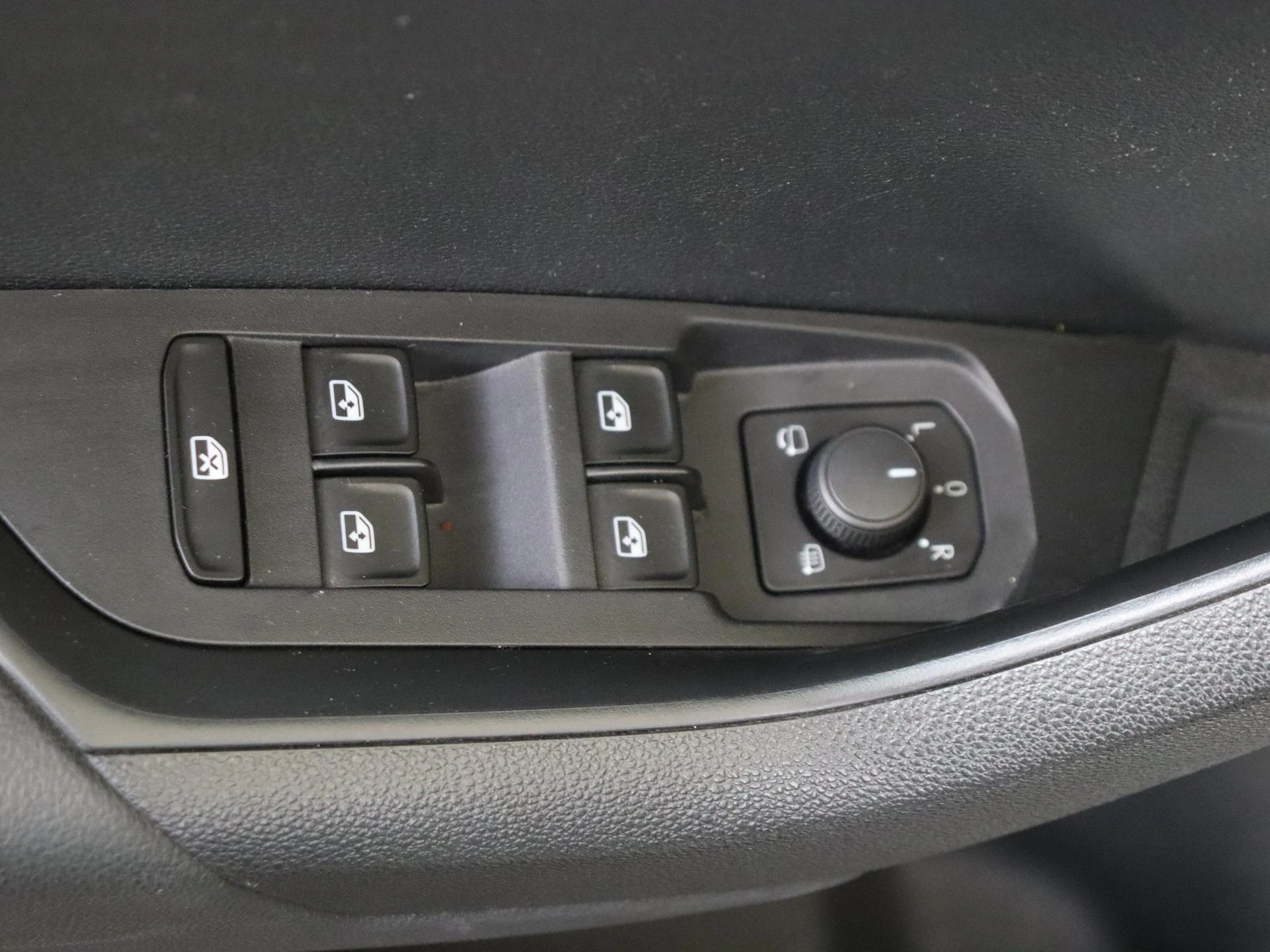 Škoda-Karoq-image-24