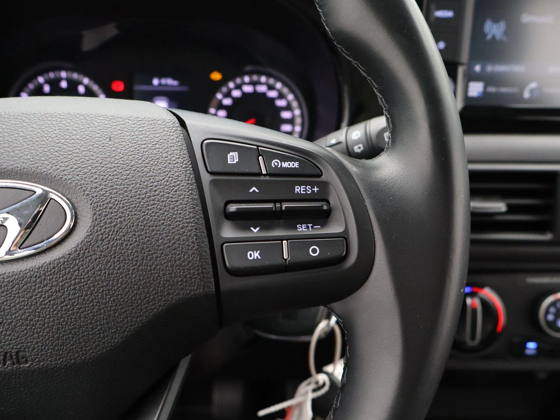Hyundai-i10-image-18