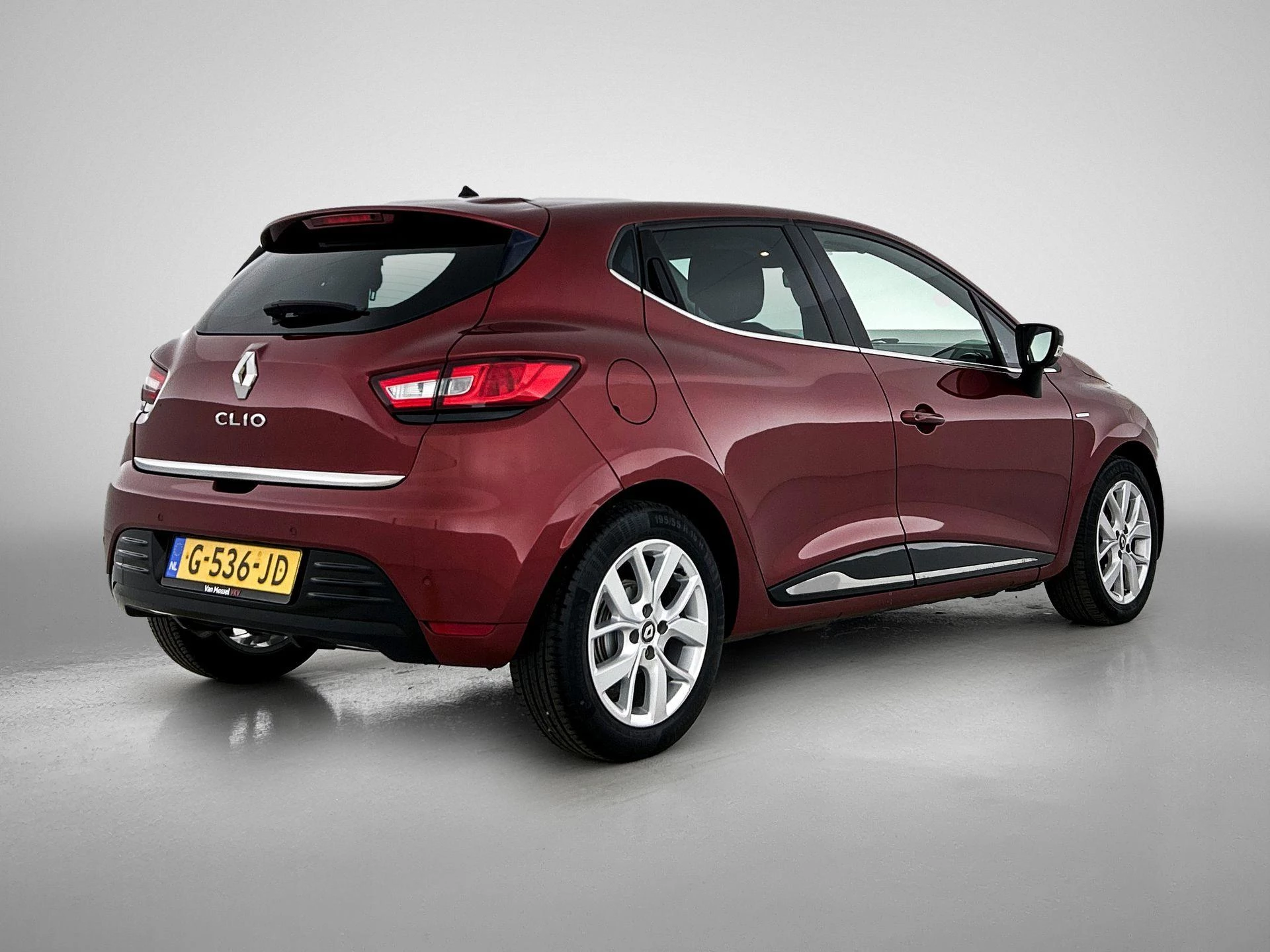 Renault-Clio-image-3