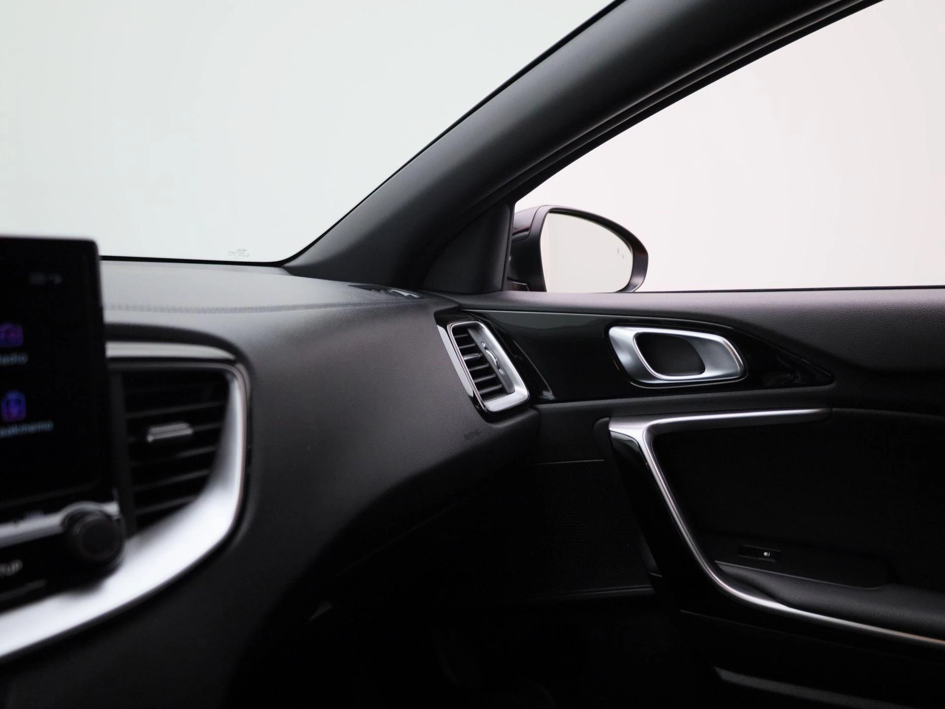 Kia-ProCeed-image-28