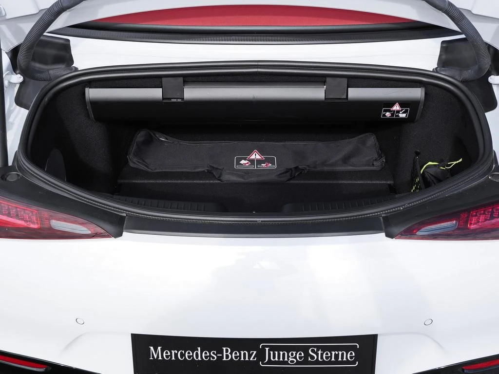Mercedes-AMG-SL 63 AMG-image-16