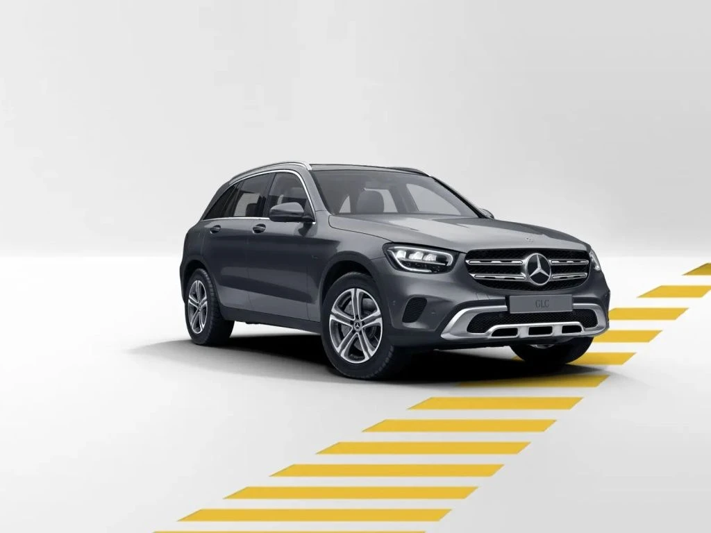 Mercedes-Benz-GLC 300 de-image-8