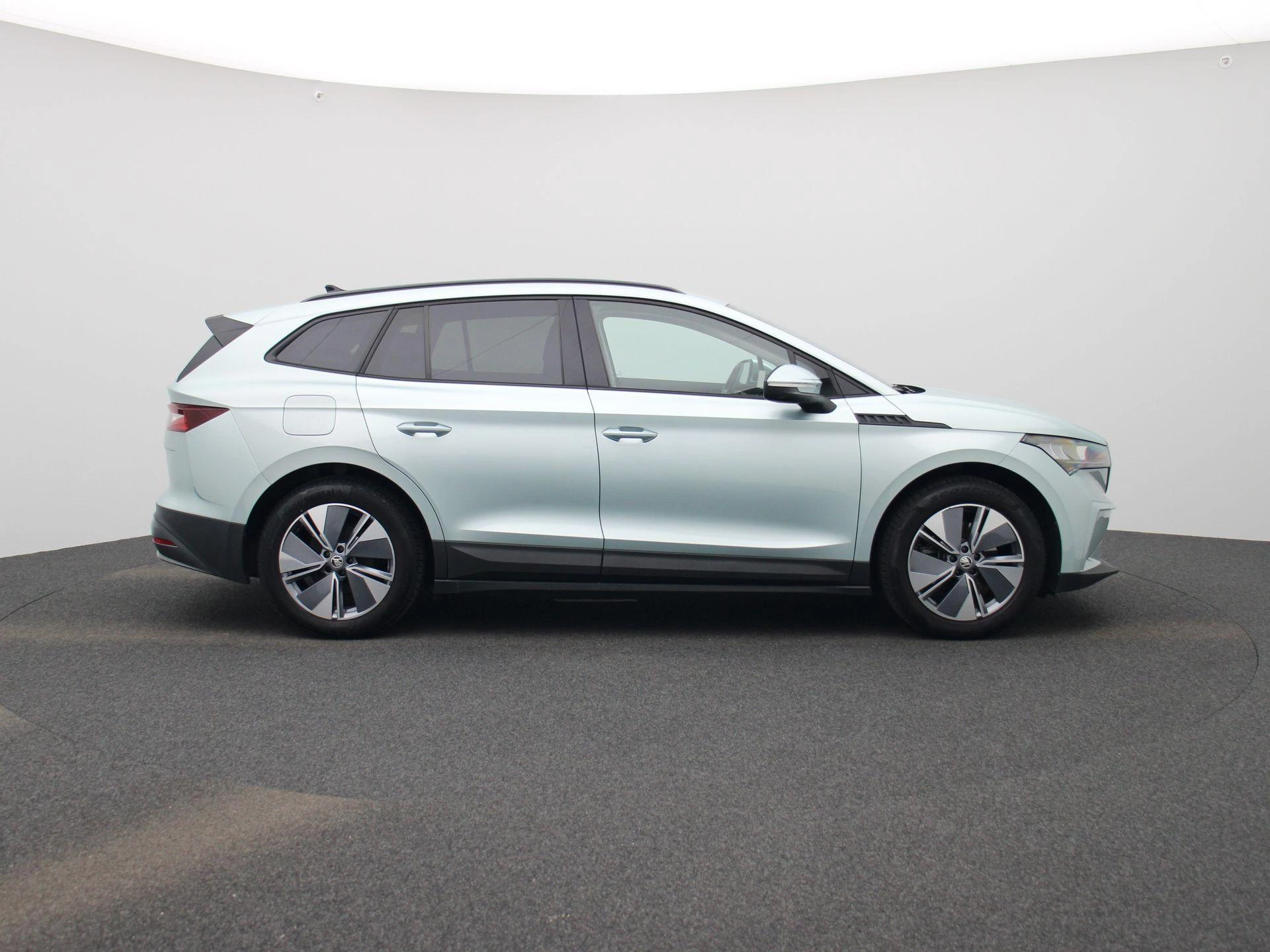 Škoda-Enyaq iV-image-5