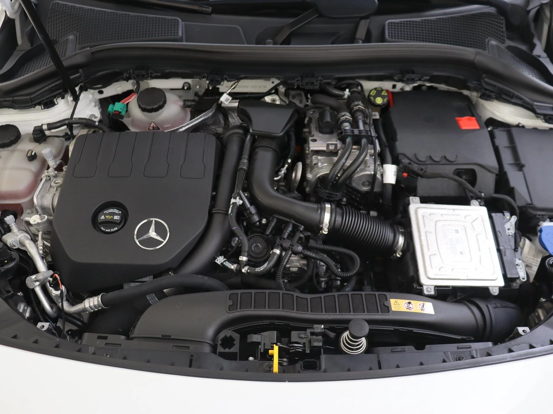 Mercedes-Benz B-Klasse 250 e Premium Plus