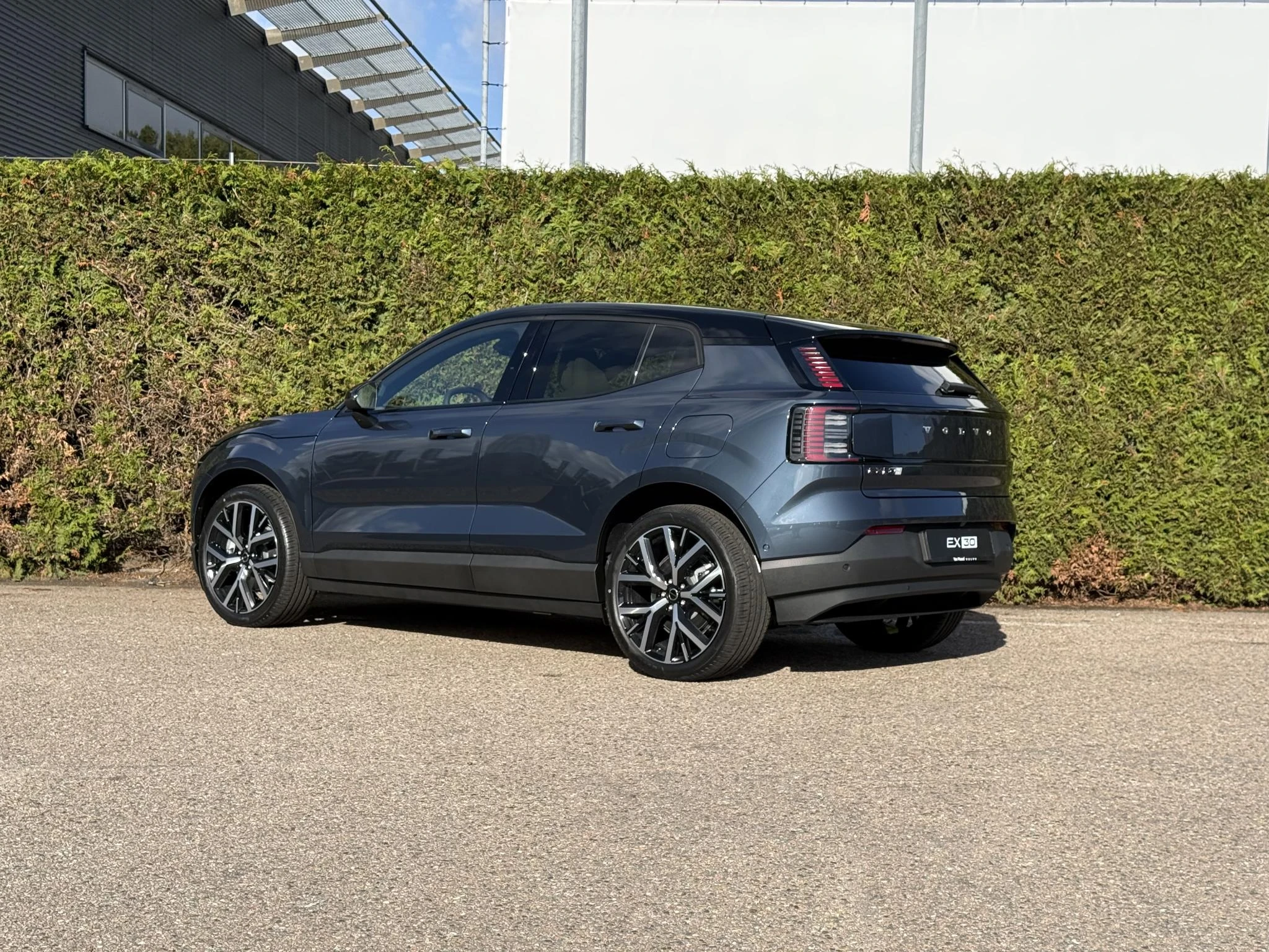 Volvo-EX30-image-6