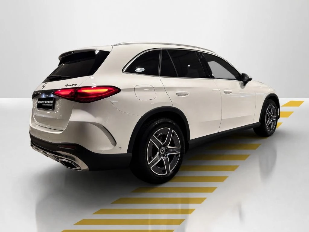 Mercedes-Benz-GLC 300 d-image-14