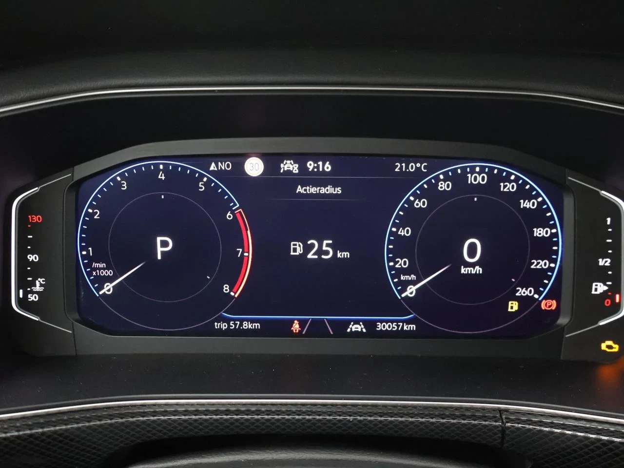Volkswagen-T-Cross-image-10