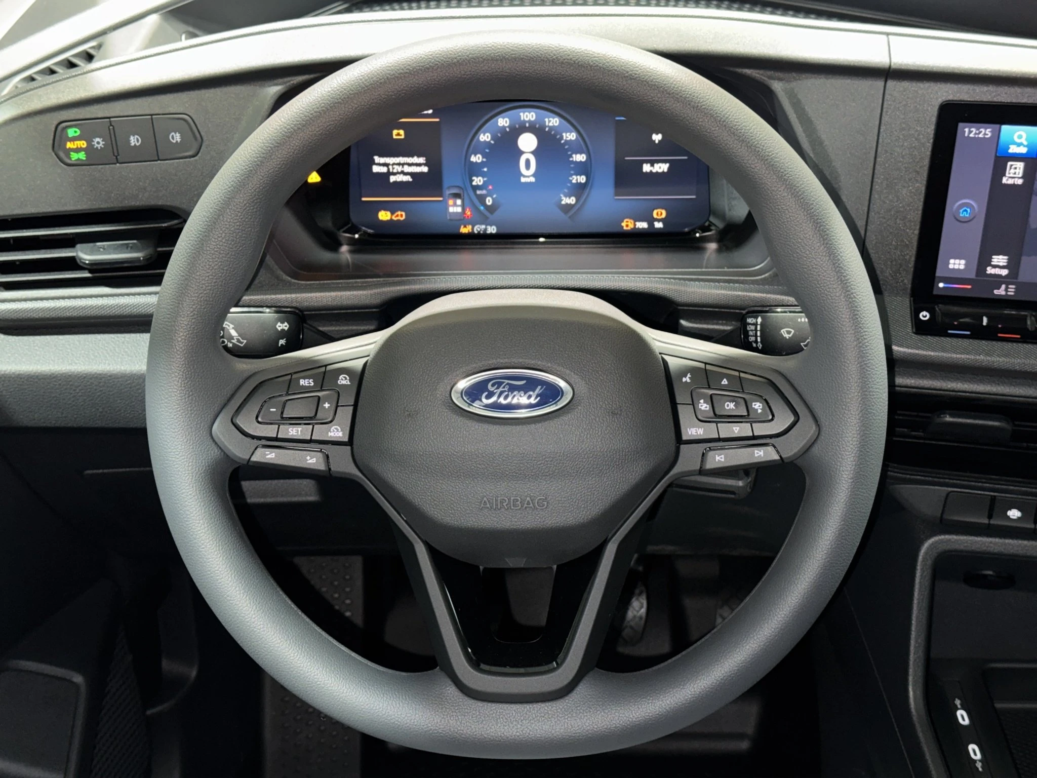 Ford-Transit Connect-image-11