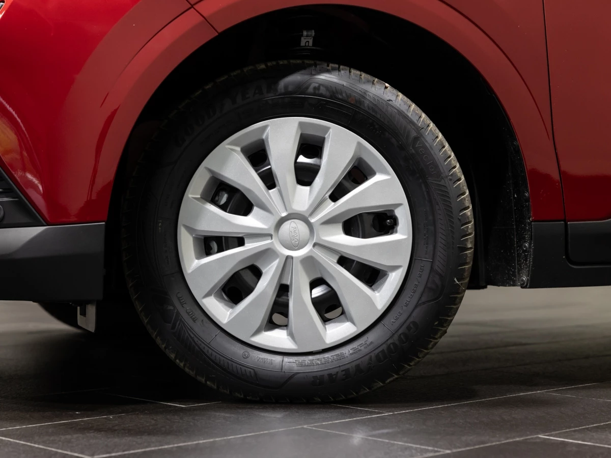 Ford-Transit Courier-image-7