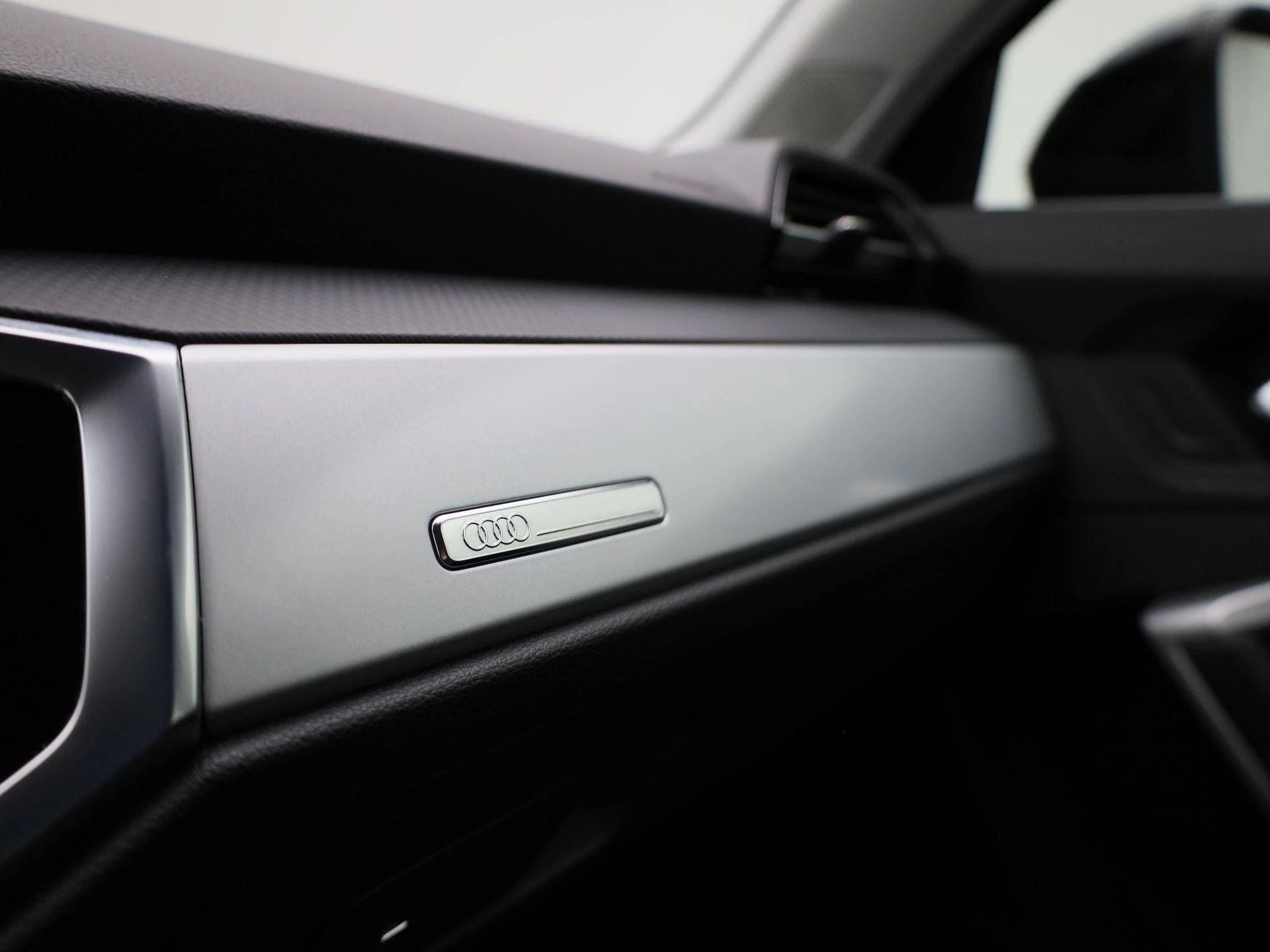Audi Q3 45 TFSI e S tronic S Line