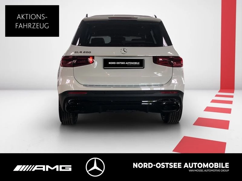 Mercedes-Benz-GLB-image-6