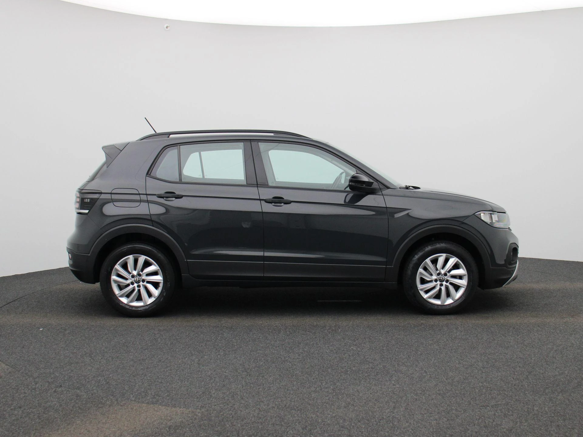 Volkswagen-T-Cross-image-5