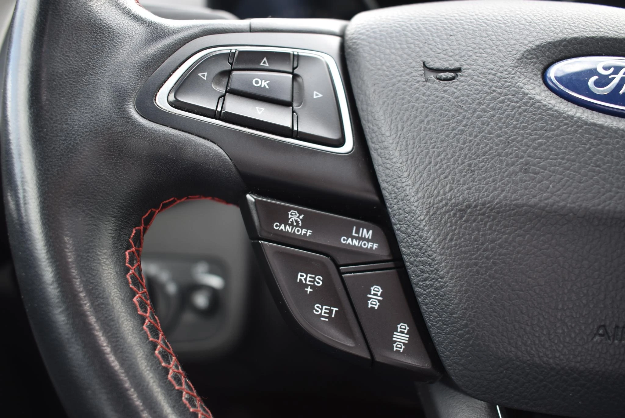 Ford-Kuga-image-17