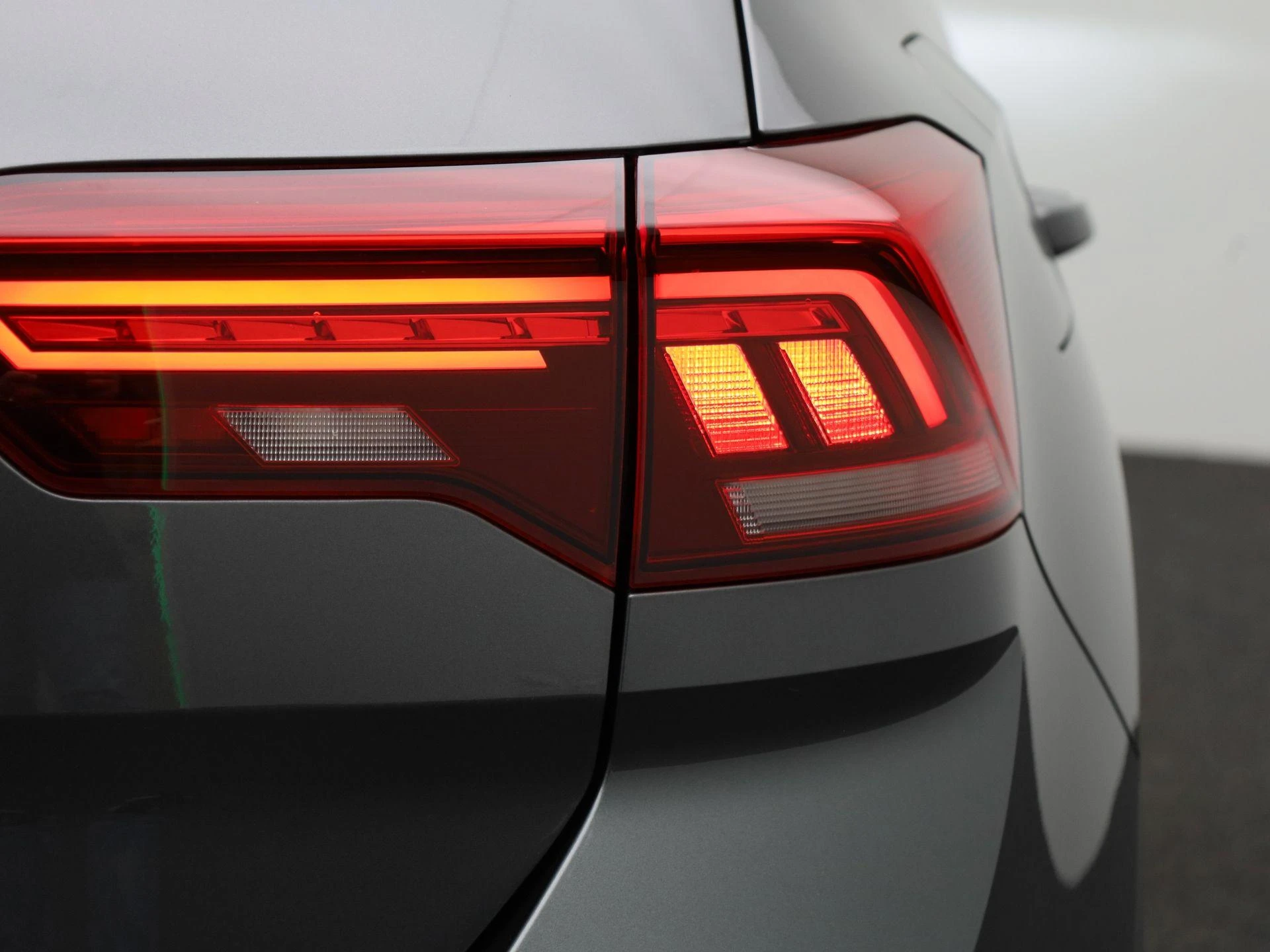 Volkswagen-T-Roc-image-36