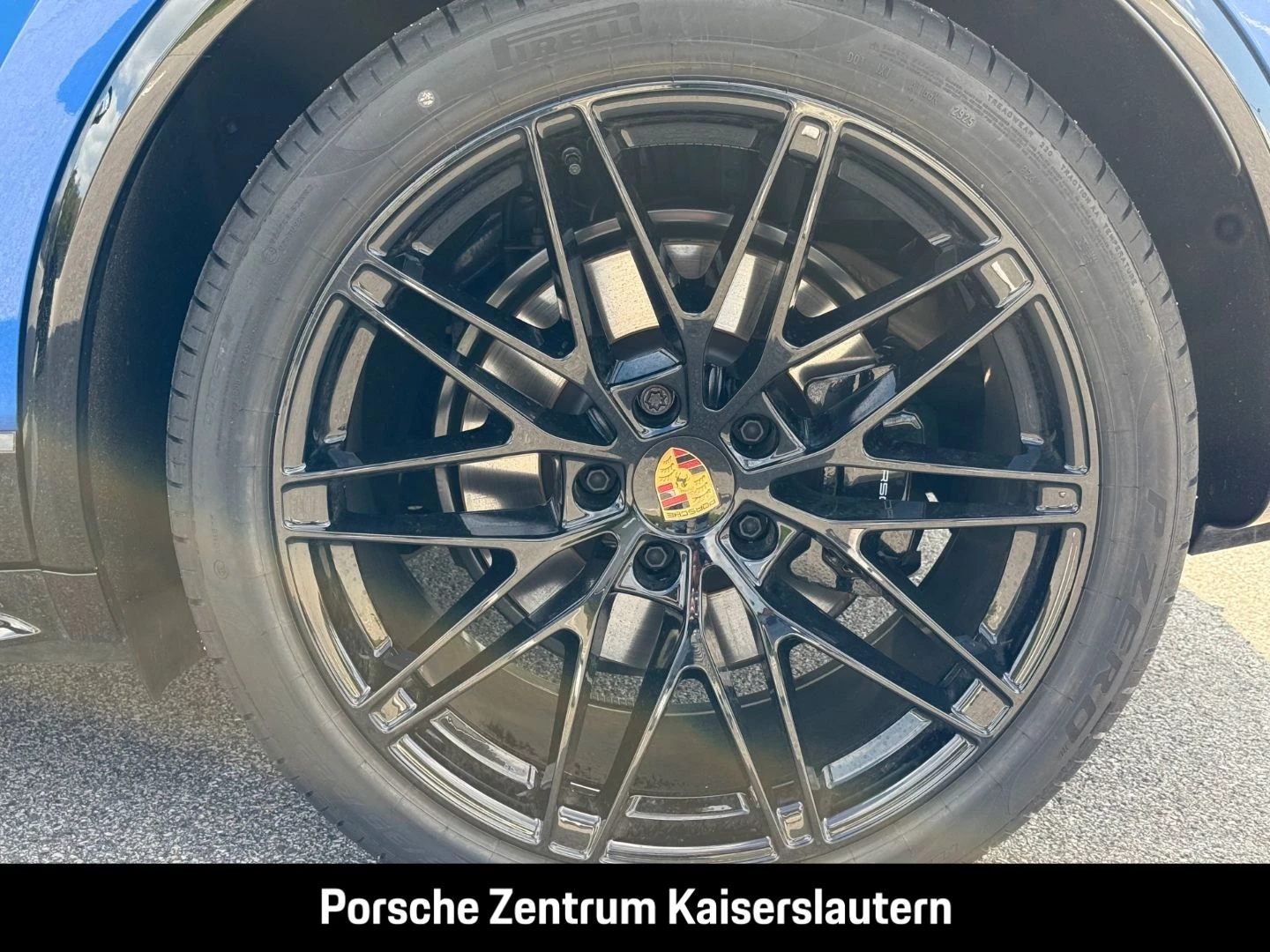 Porsche Macan GTS HA-Lenkung Head-Up Surround-View BOSE gts