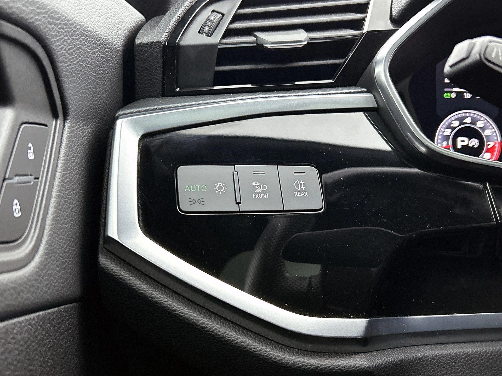 Audi Q3 40 TFSI quattro S Line 190 PK