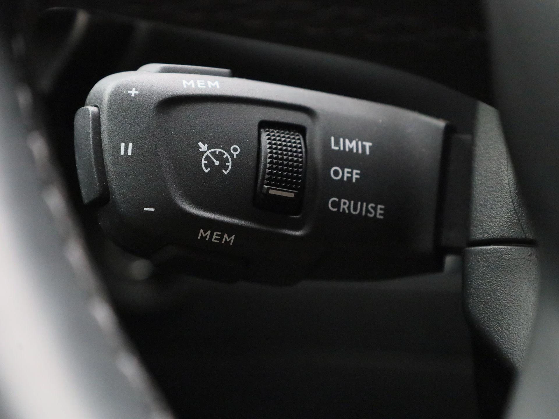 DS DS 7 Crossback E-Tense Rivoli