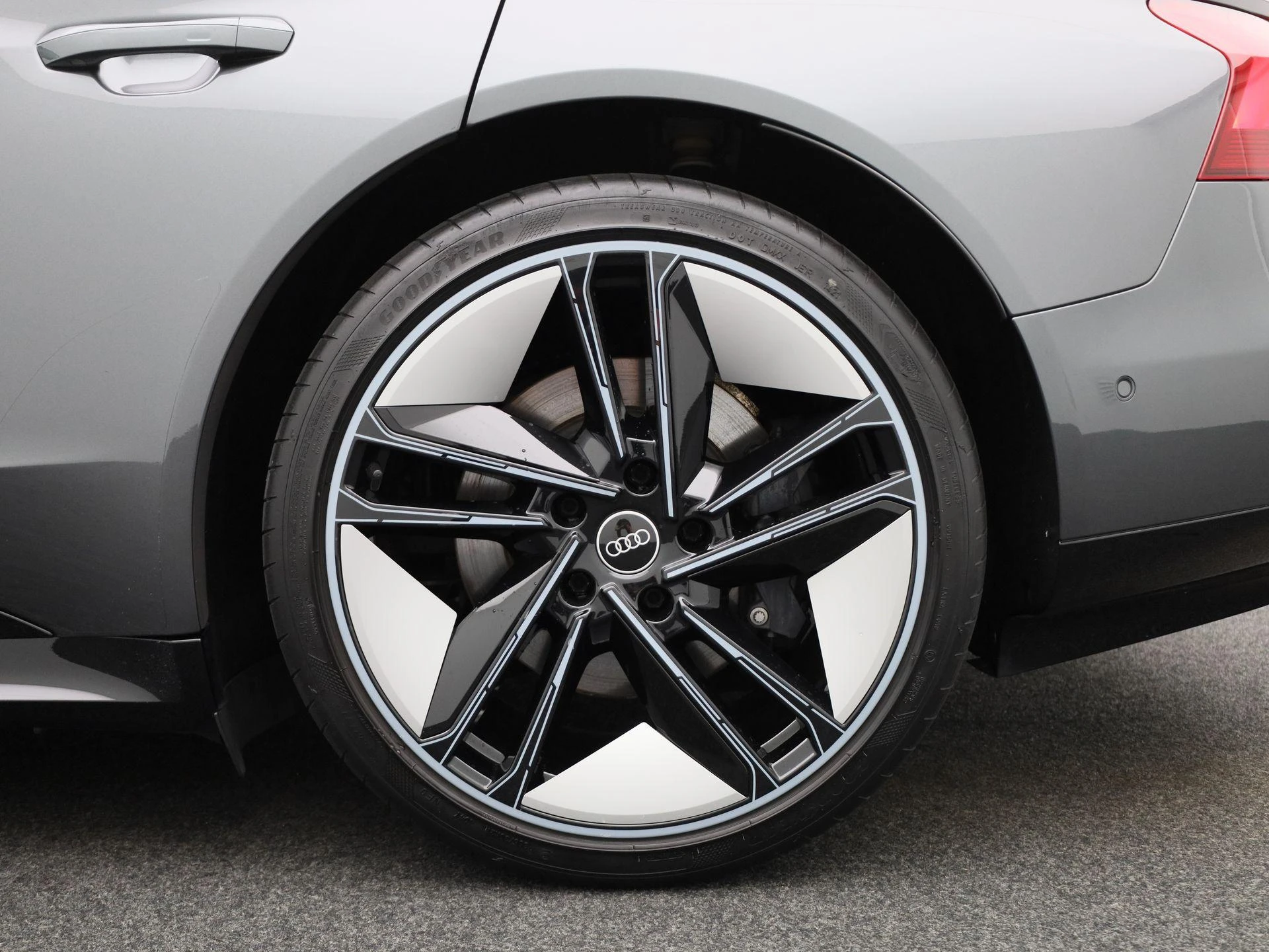 Audi e-tron GT GT edition ZERO Competition 93 kWh
