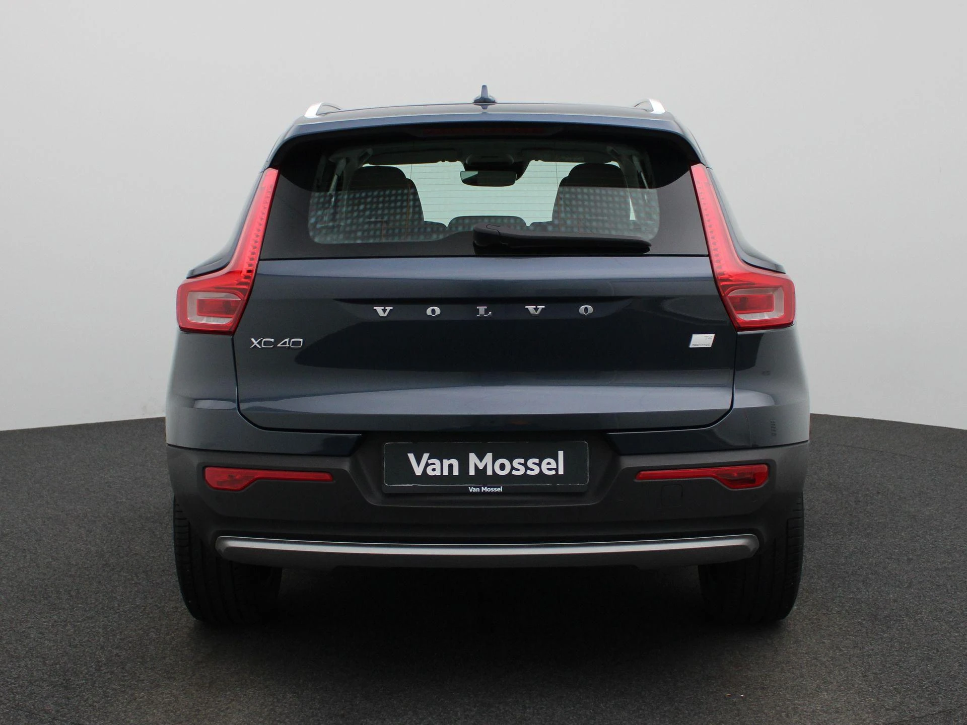 Volvo-XC40-image-4
