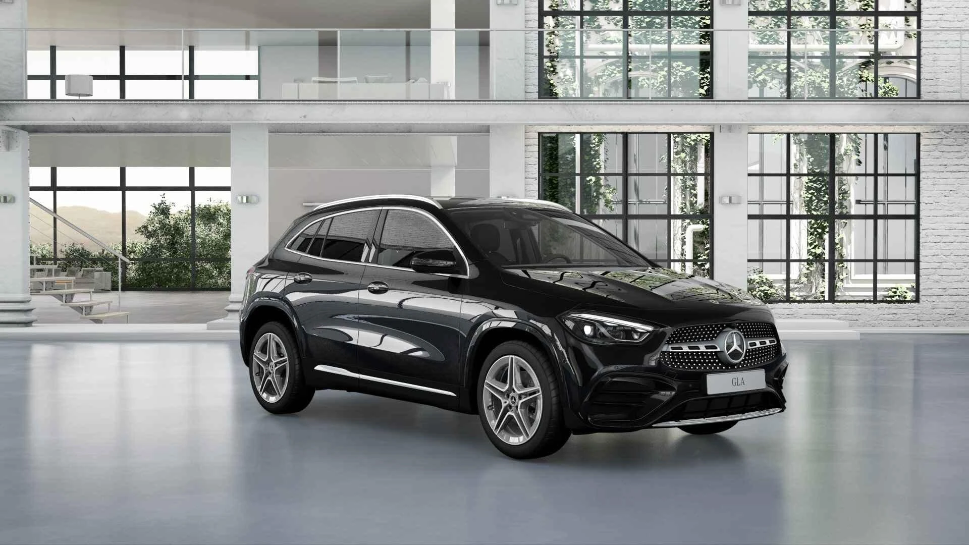 Mercedes-Benz-GLA-image-1