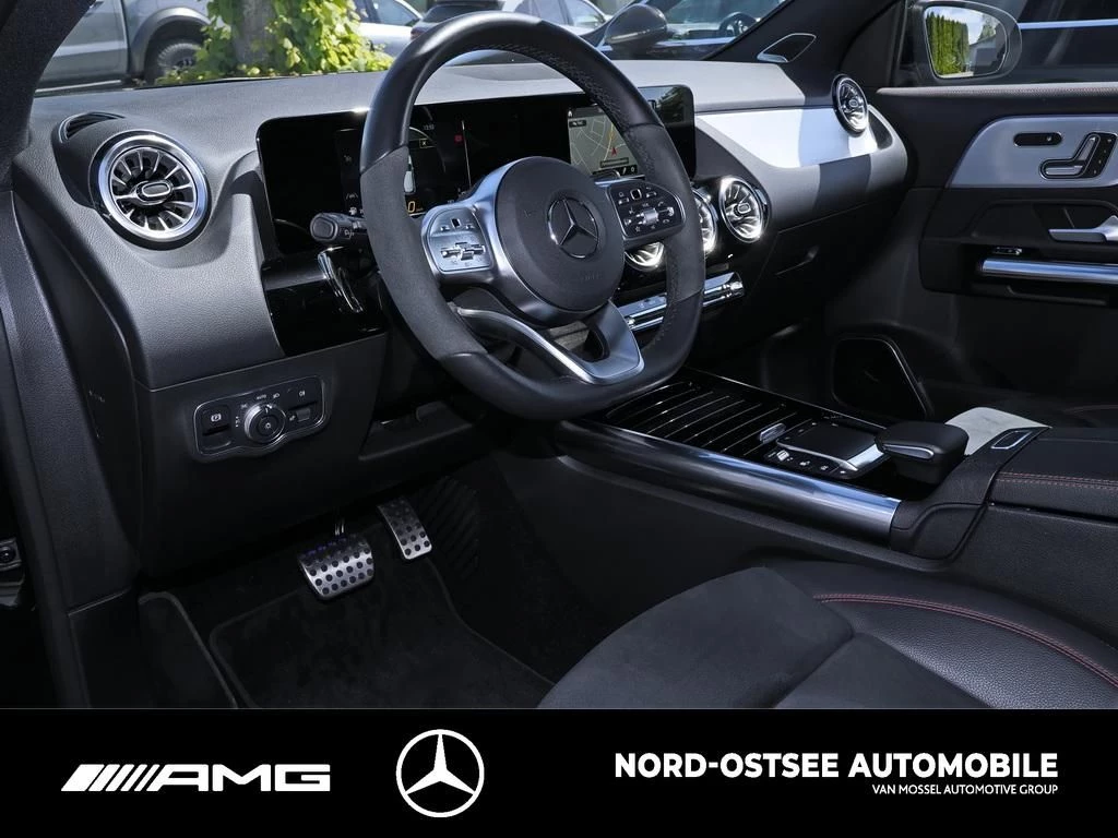 Mercedes-Benz GLA 200 d AMG KAMERA TEMPO BURMESTER AHK MBUX AMG Line