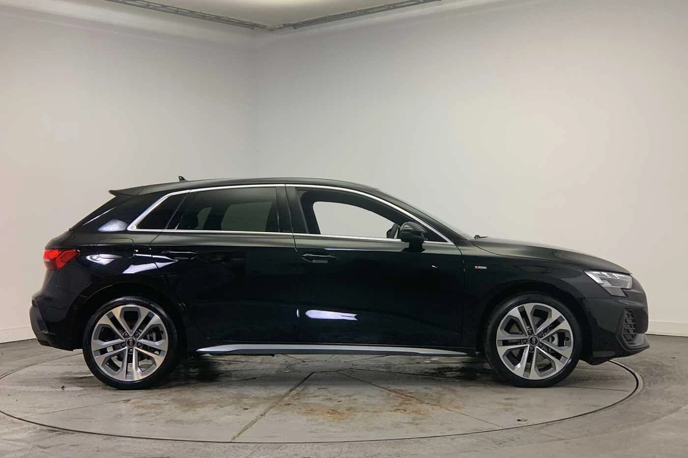 Audi-A3-image-3