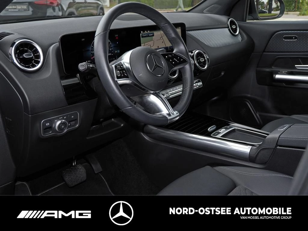 Mercedes-Benz GLA 200 d PROGRESSIVE AHK DISTRONIC MBUX KLIMA Progressive