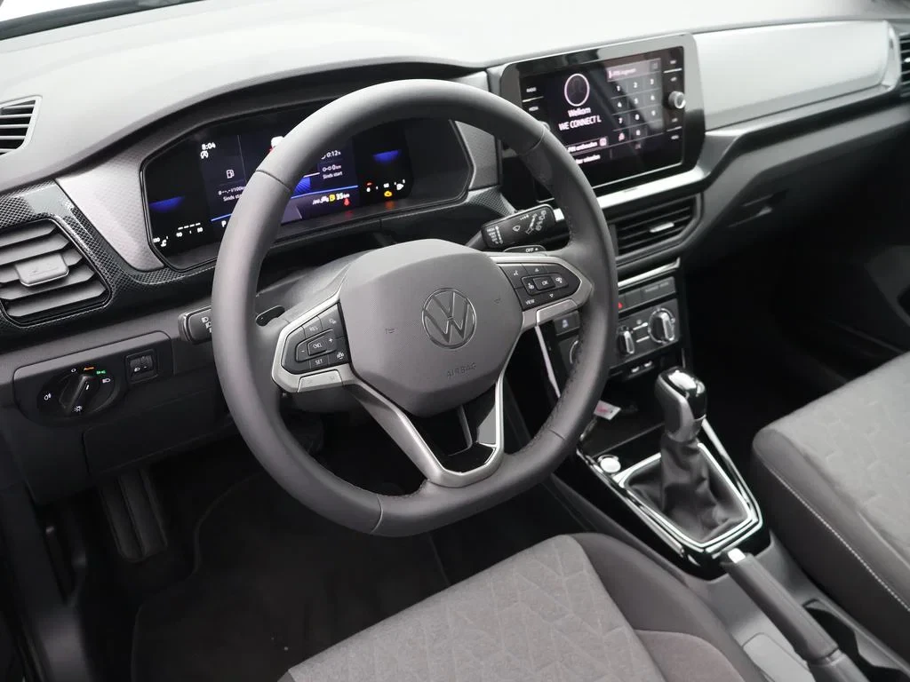 Volkswagen-T-Cross-image-16
