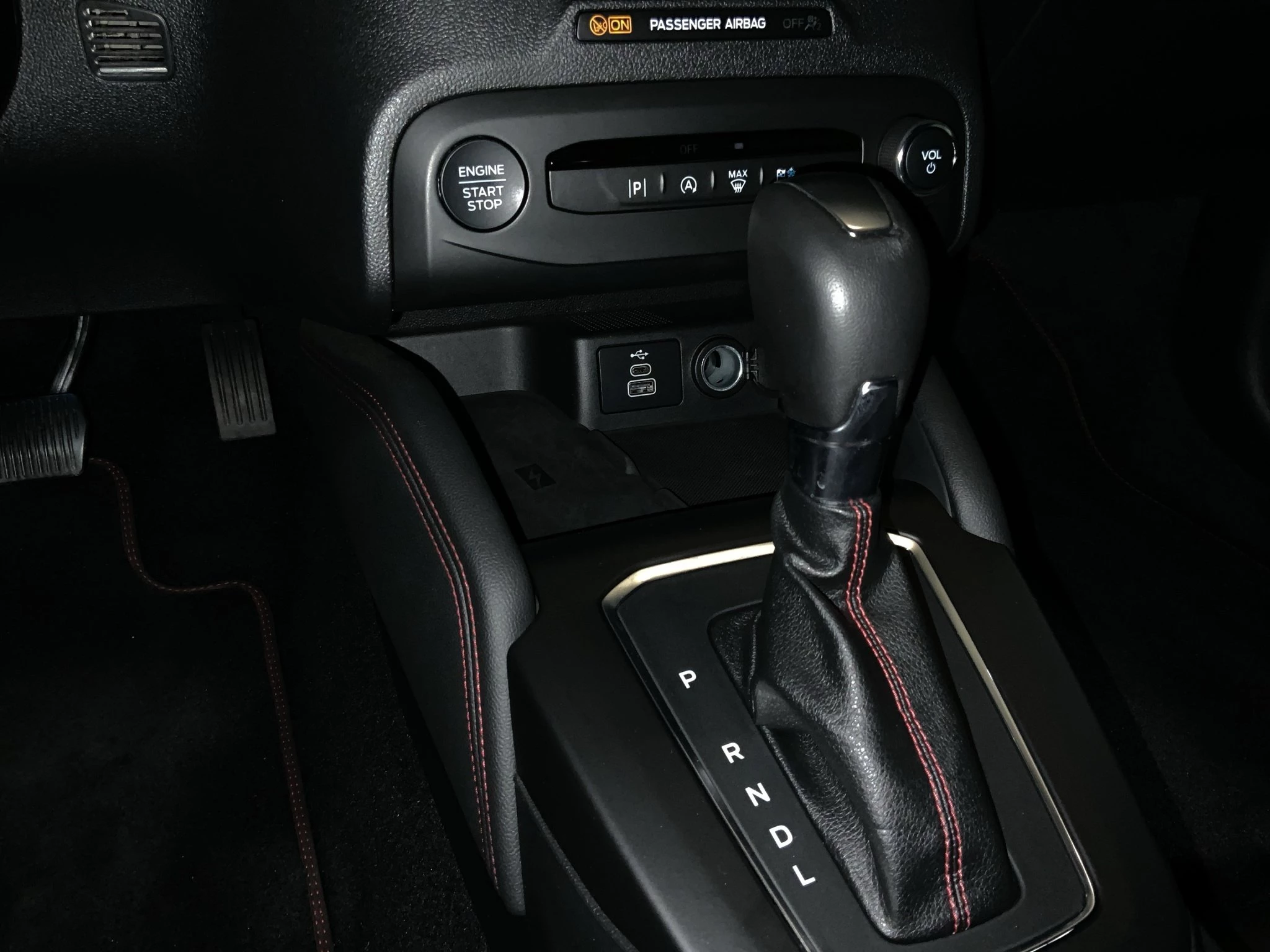 Ford Focus ST-Line X Turnier Aut.*AHK*ACC*HUD*KAM*NAVI*WINTER-PKT.