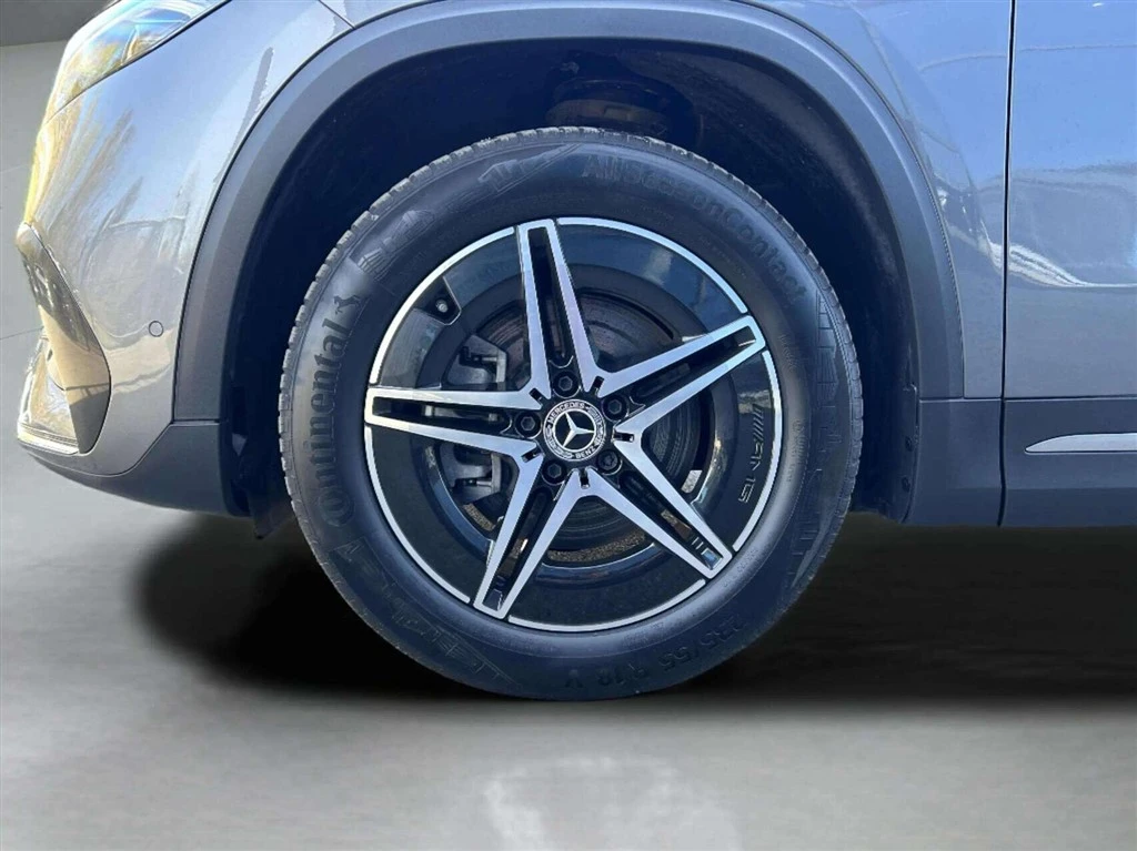 Mercedes-Benz-EQA-image-8
