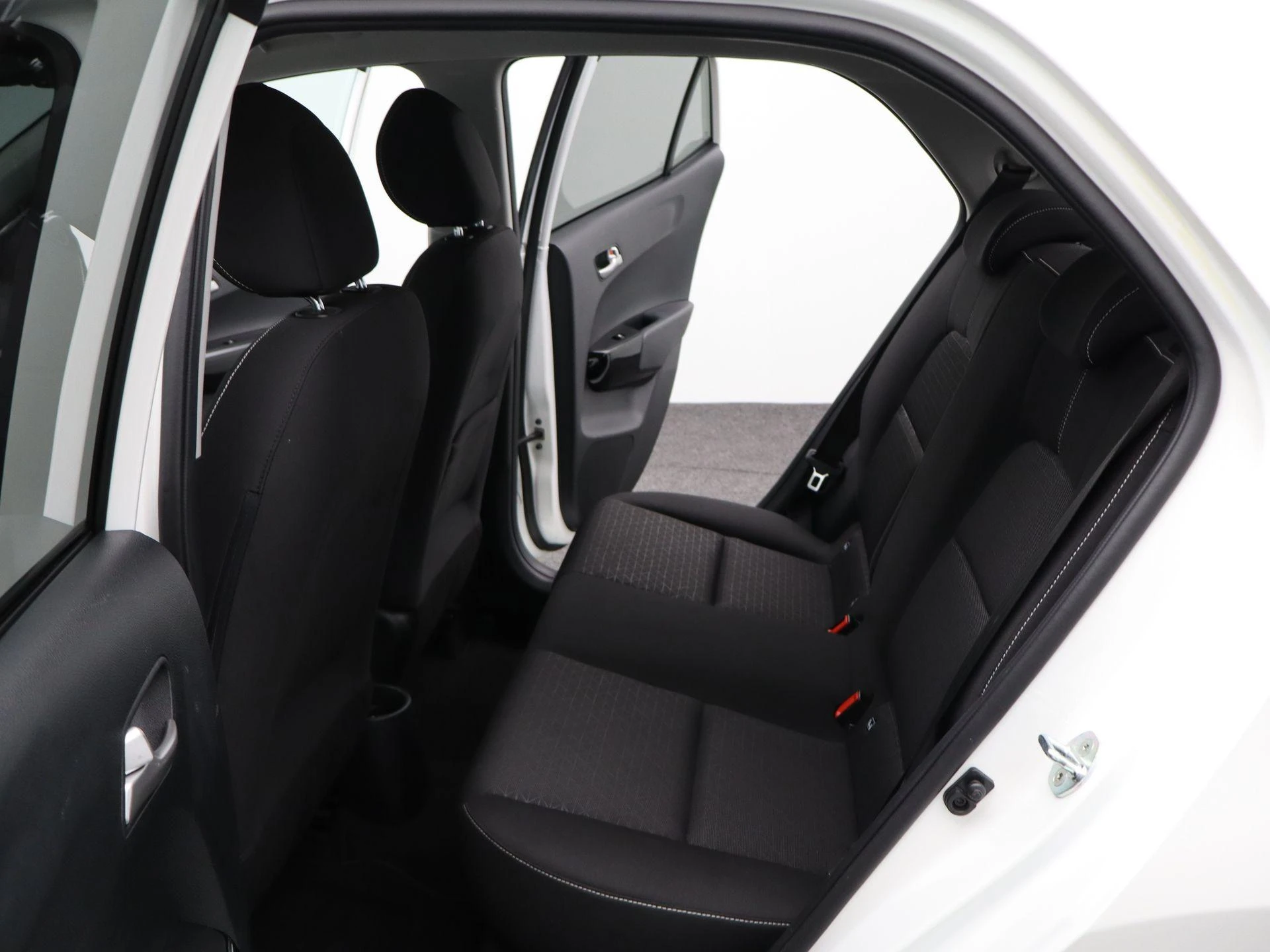 Kia-Picanto-image-11
