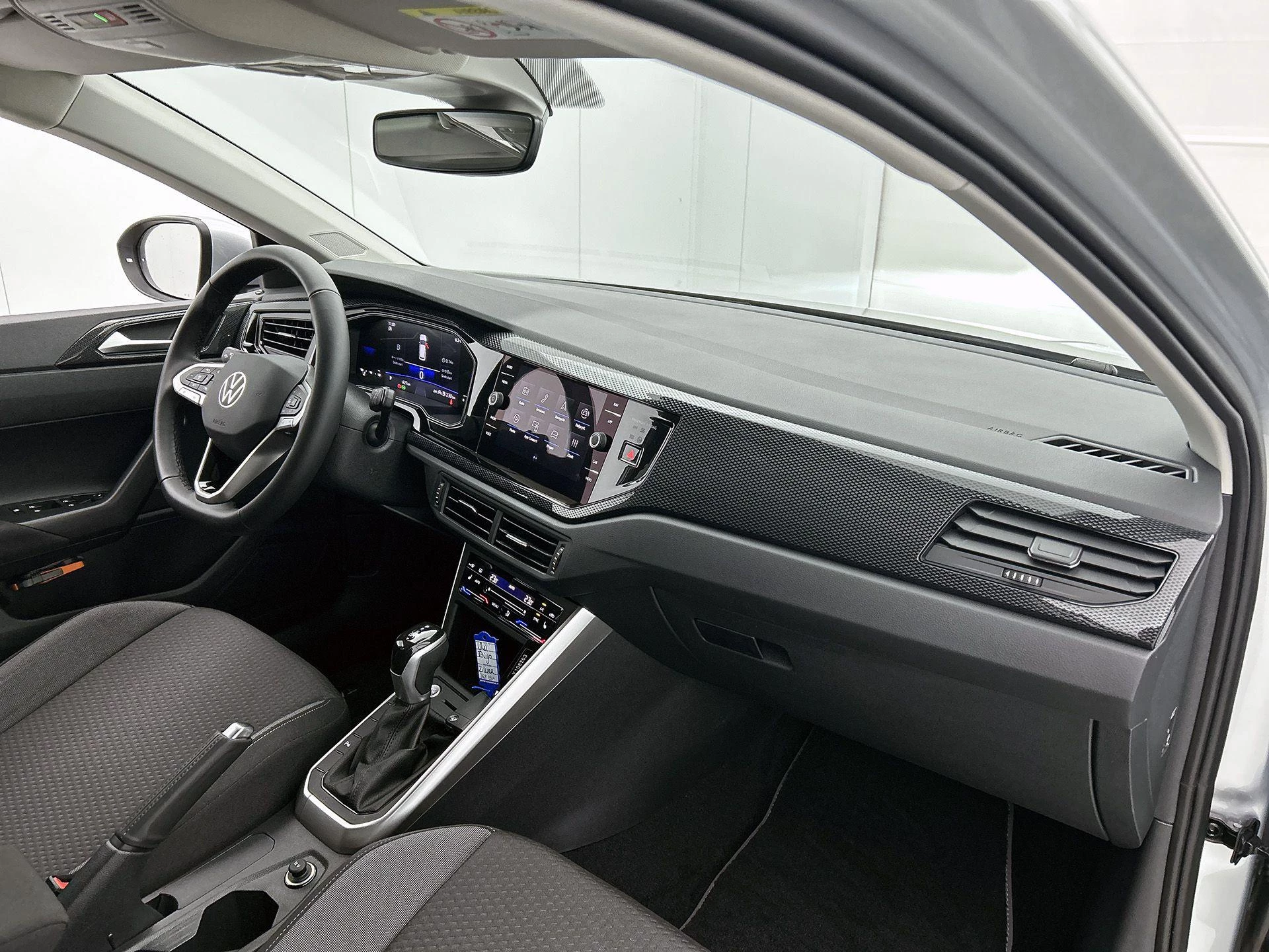 Volkswagen-Taigo-image-19