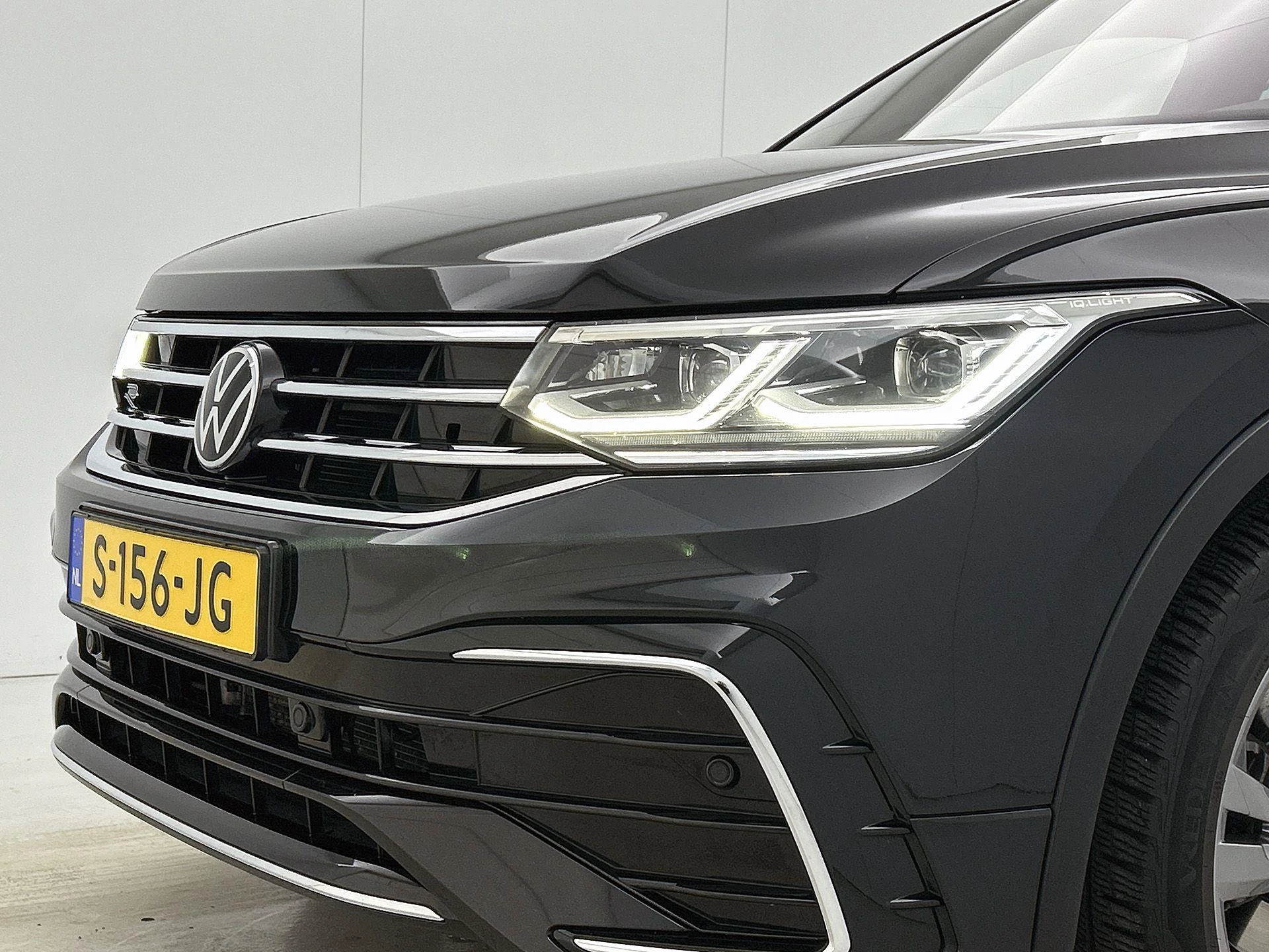 Volkswagen-Tiguan-image-31