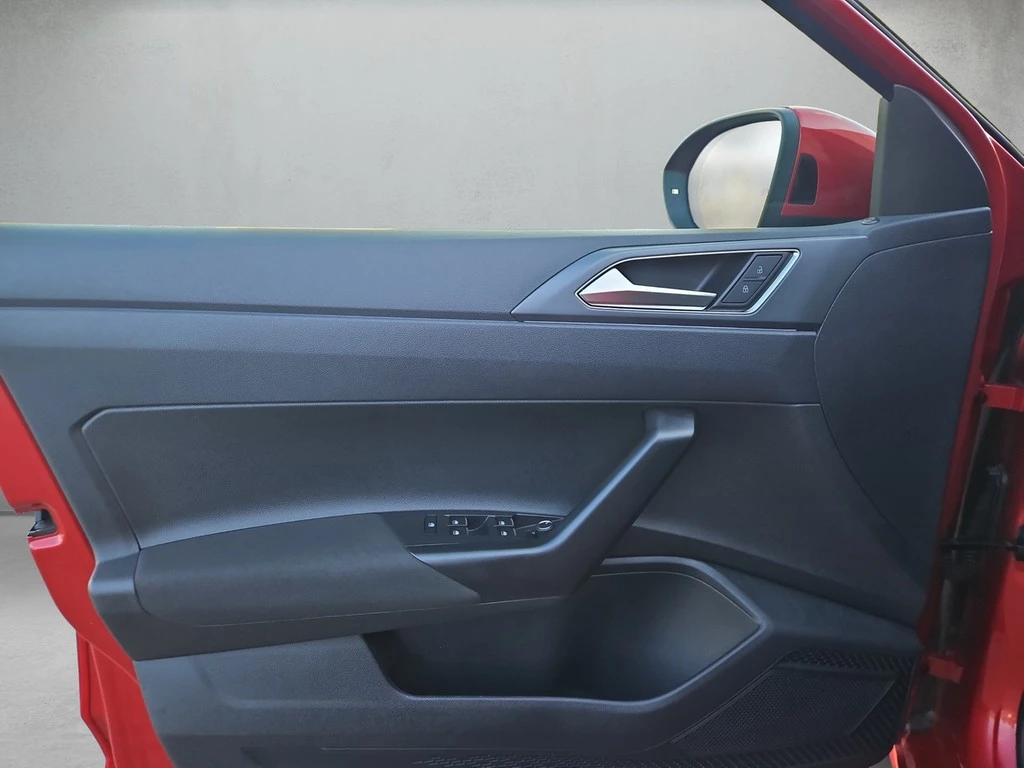 Volkswagen-Taigo-image-5