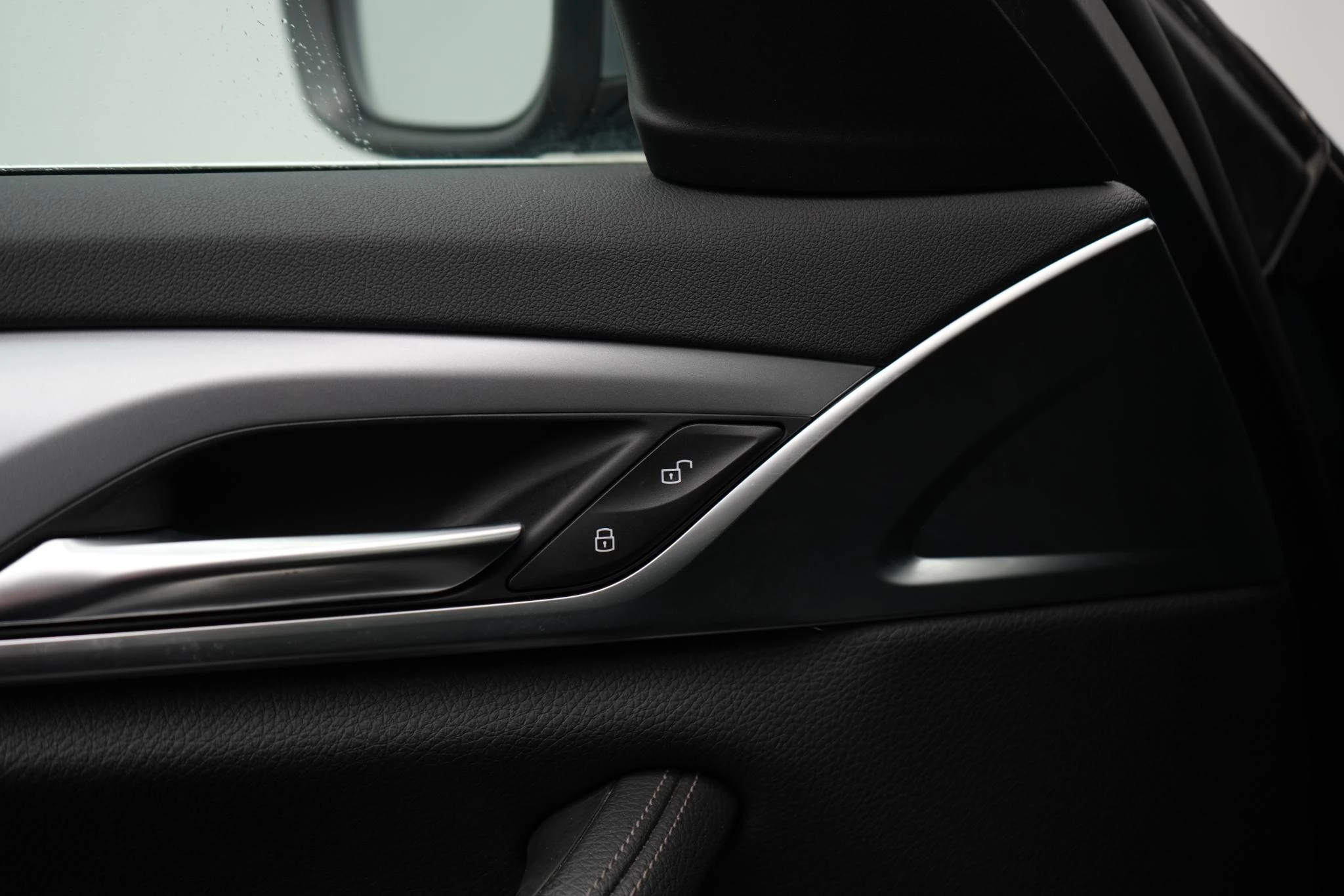 BMW-5 Serie-image-17