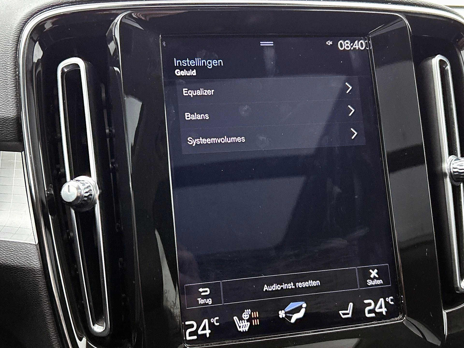 Volvo-XC40-image-11