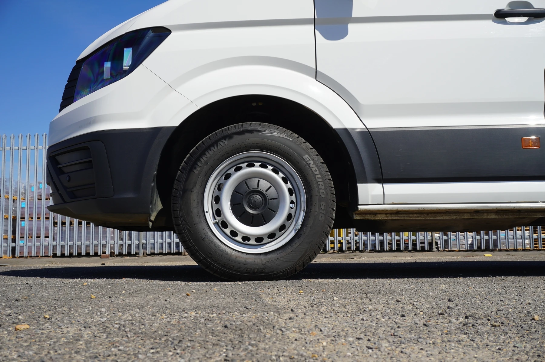 Volkswagen-Crafter-image-4