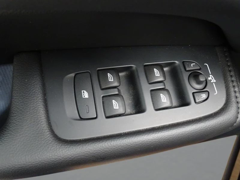 Volvo XC60 Recharge Incription Expression T6 AWD Plug in Hybr