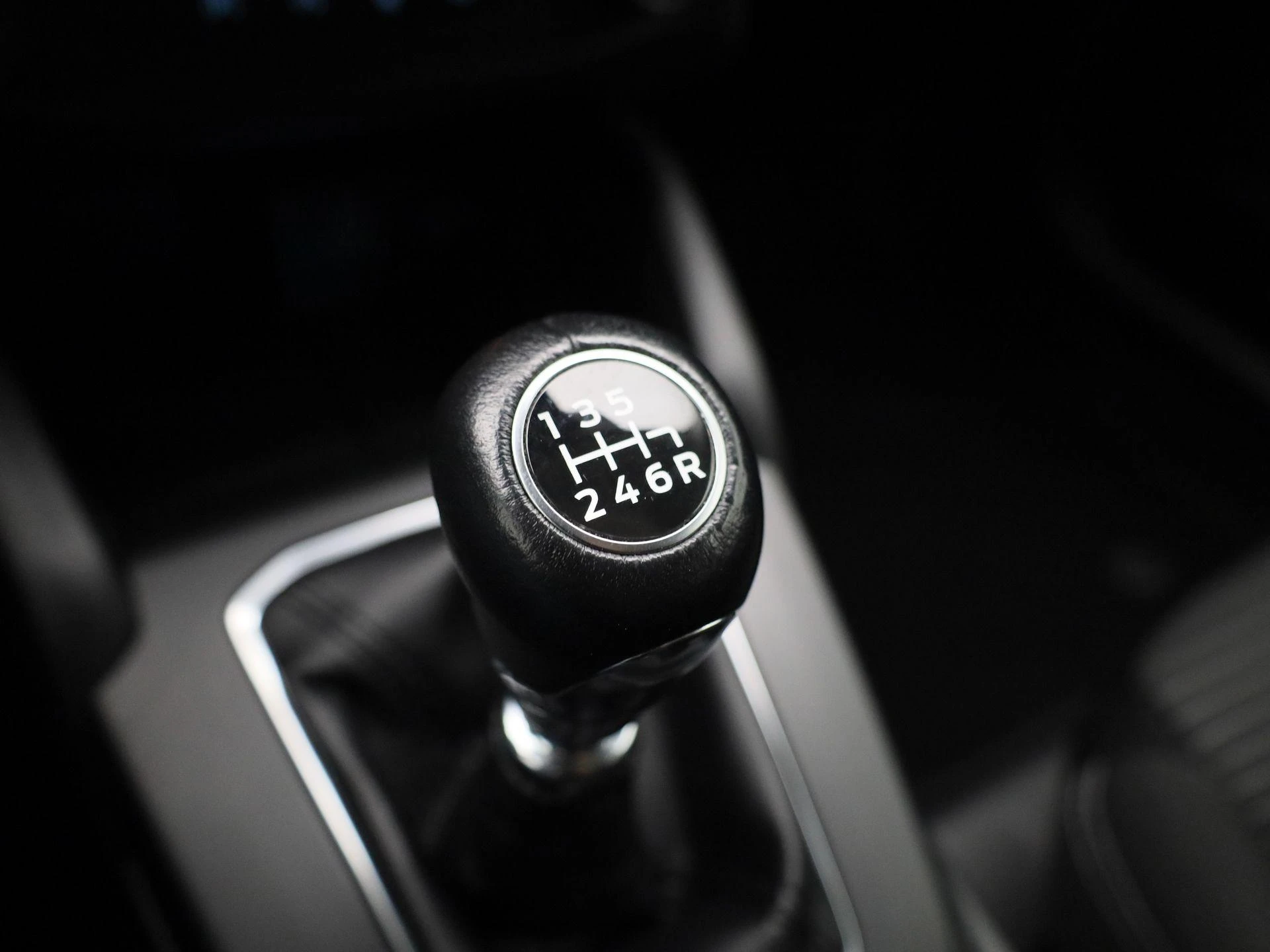 Ford Focus 1.0 EcoBoost Hybrid Titanium