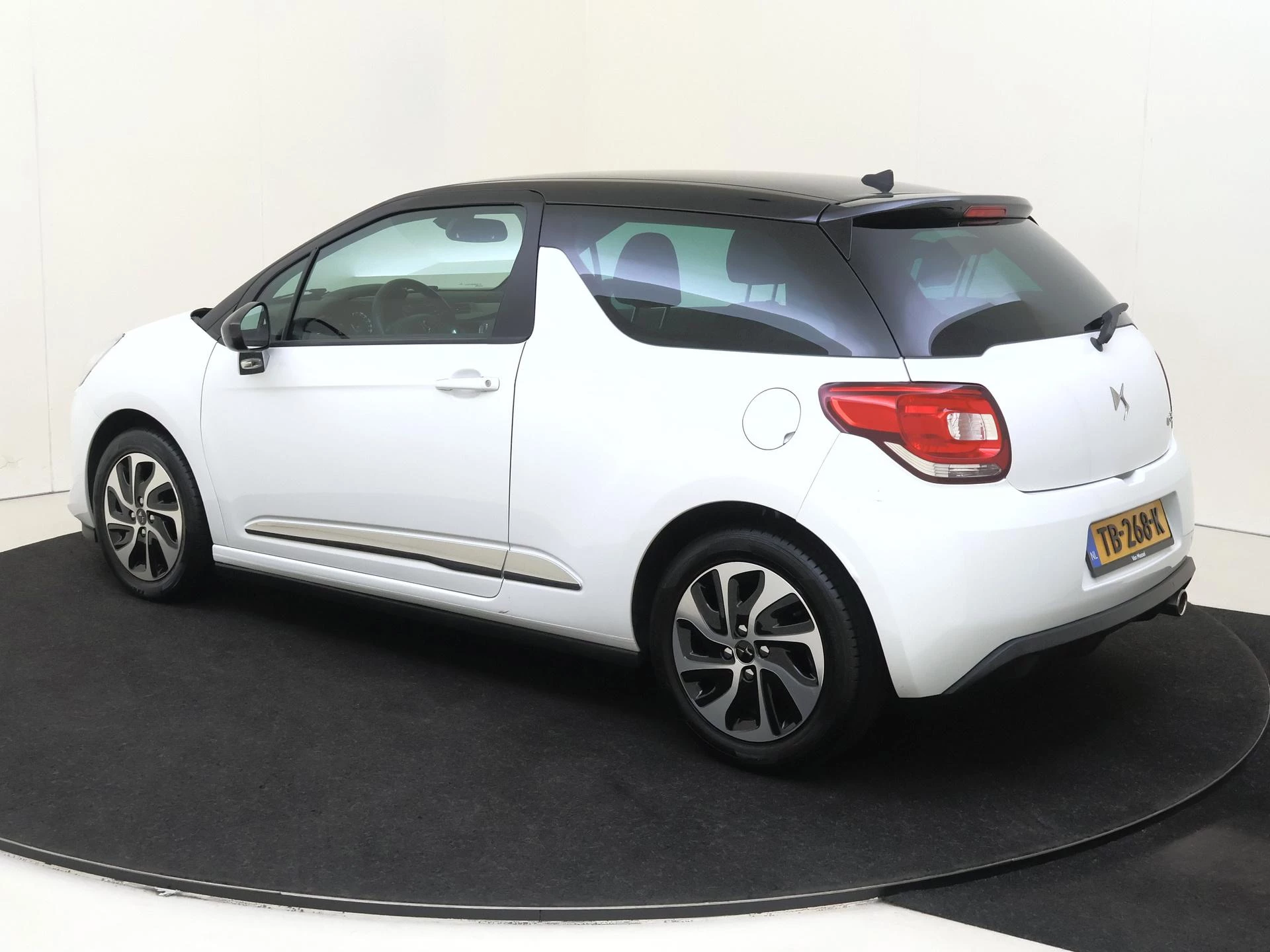 DS DS 3