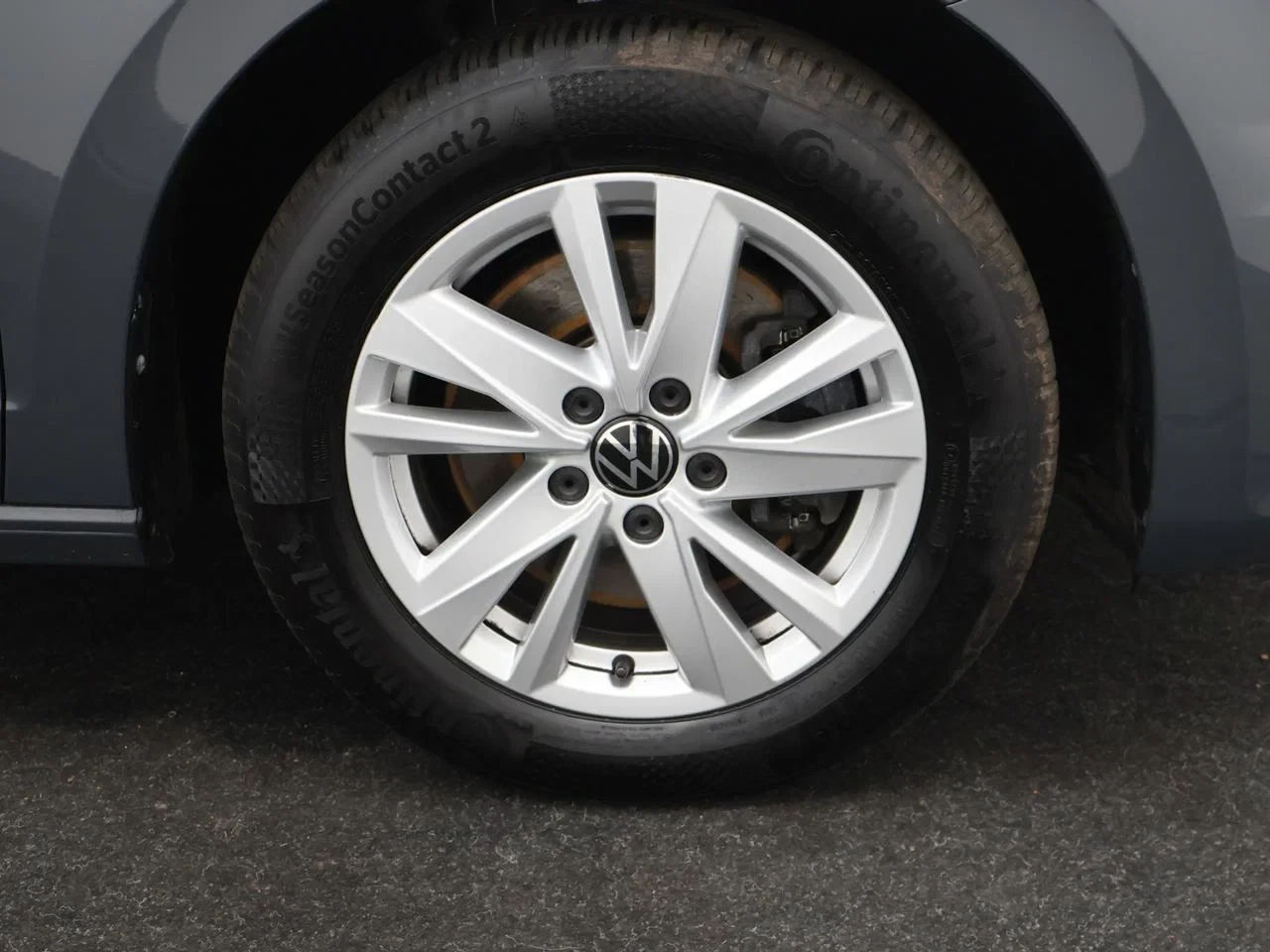 Volkswagen Touran 1.5 TSI Highline Business *AUTOMAAT*PANO DAK*TREKHAAK*7ZITPL*NAVI*BLTH*CRUISE*PDC*...